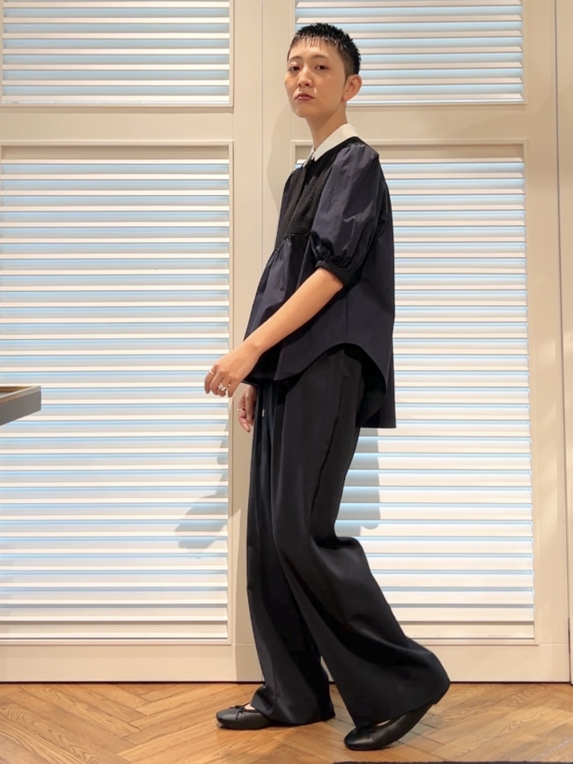 OCHIAIさんの「DRESSTERIOR｜【着映え】パフスリーブ ブザムブラウス」を使ったコーディネート