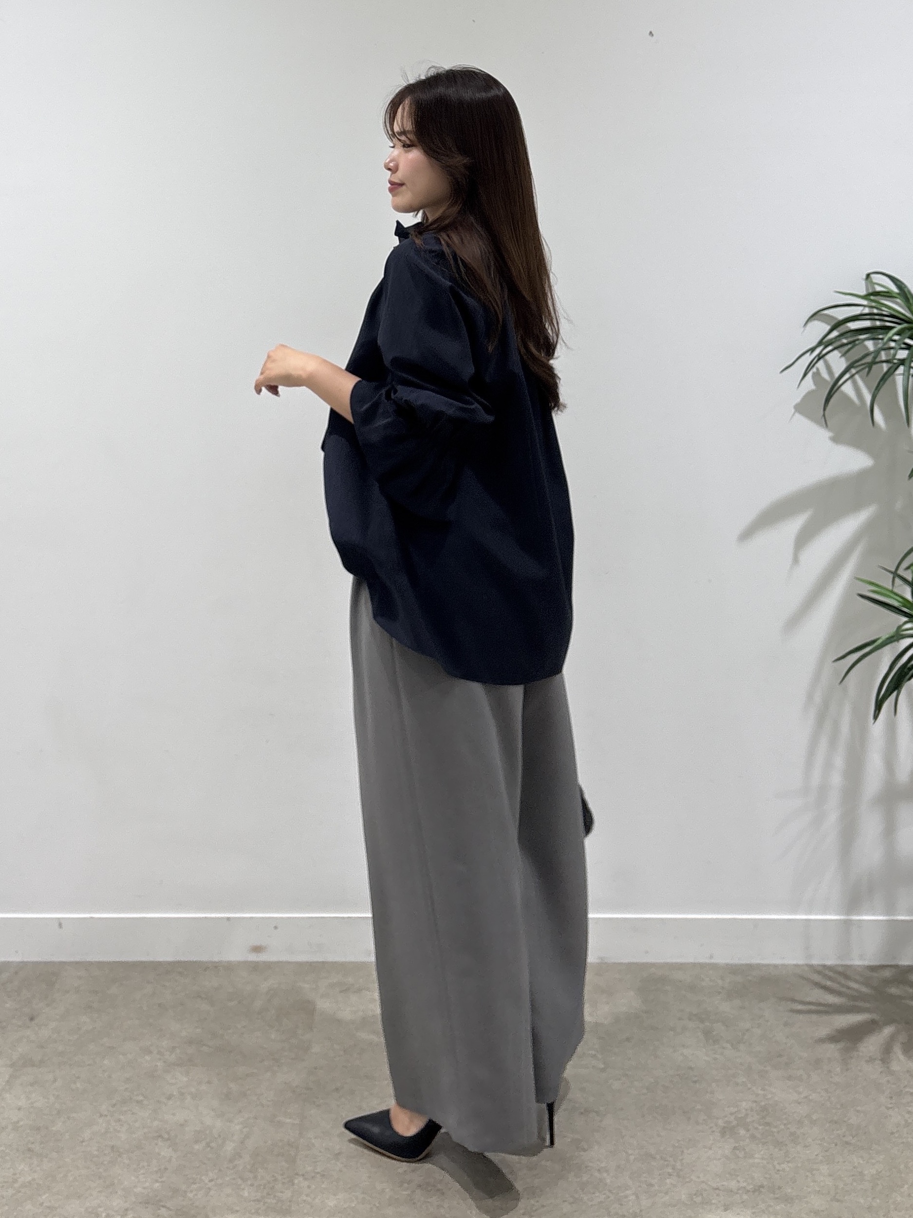 MISAKIさんの「COUP DE CHANCE｜【手洗い可】ギャザーフリルブラウス」を使ったコーディネート