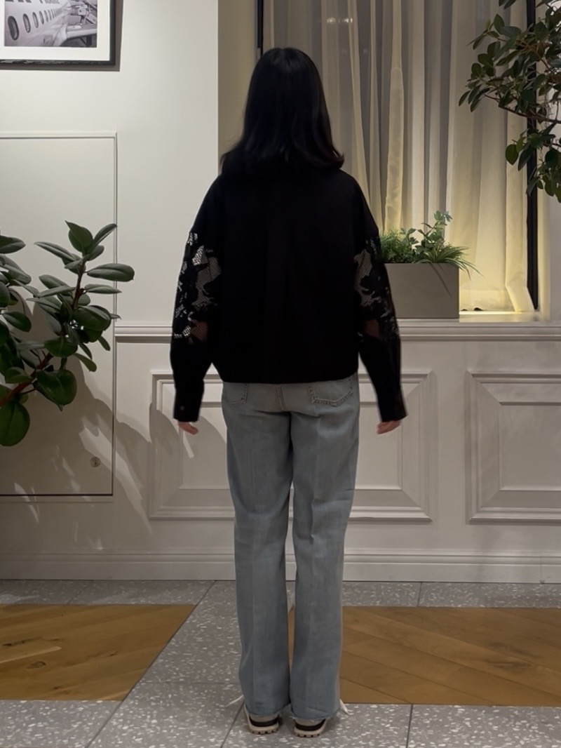 Lilyさんの「DRESSTERIOR｜【着映え】レーススリーブ ピンタック クロップドシャツ」を使ったコーディネート