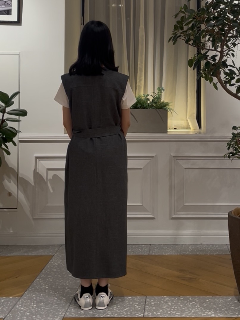 Lilyさんの「DRESSTERIOR｜ウォッシャブルツイードライクワンピース」を使ったコーディネート