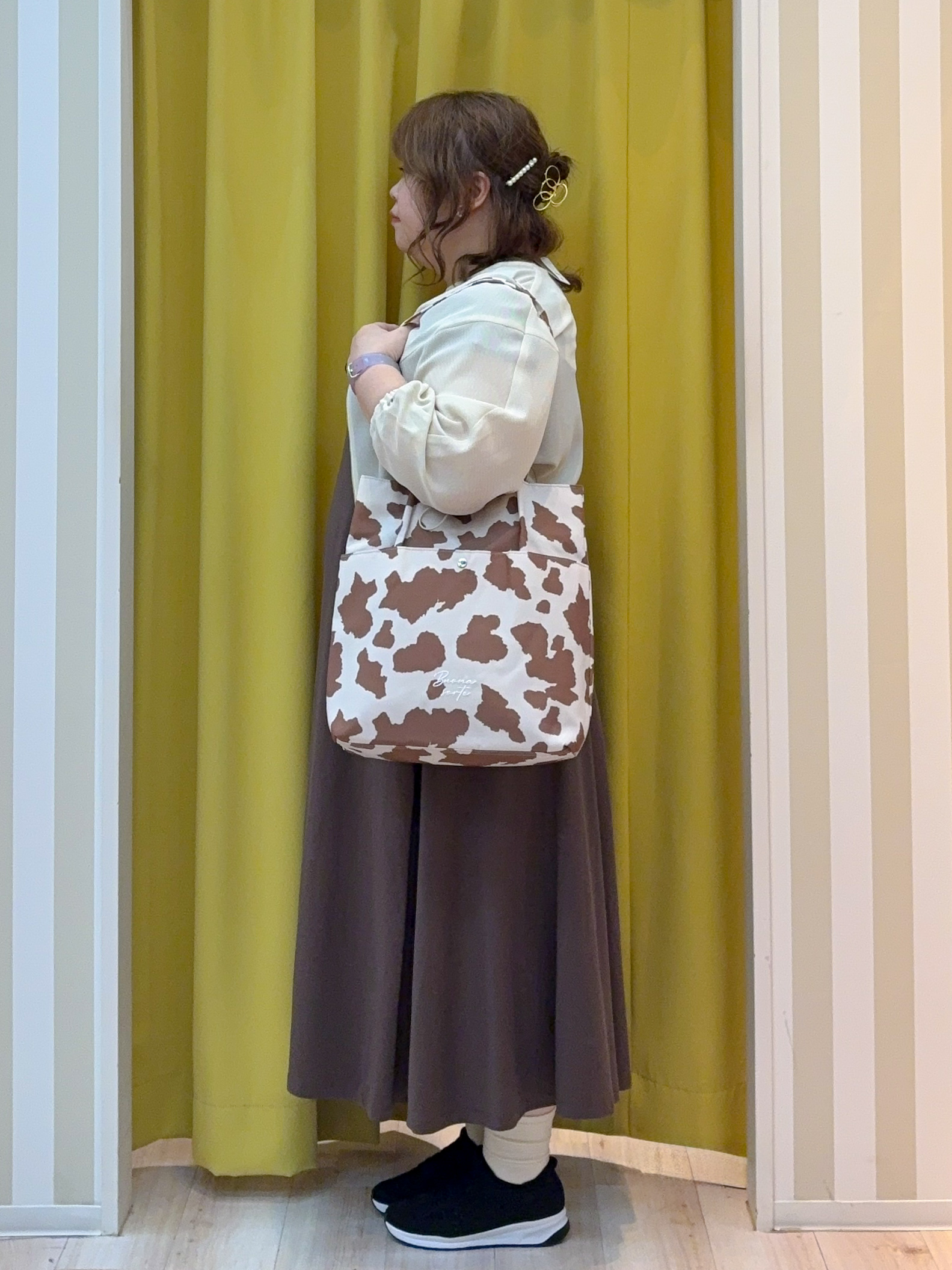 kotoさんさんの「SHOO･LA･RUE｜【通気性〇/セットアップ可/洗濯機可】メッシュドルマン ジップブルゾン」を使ったコーディネート