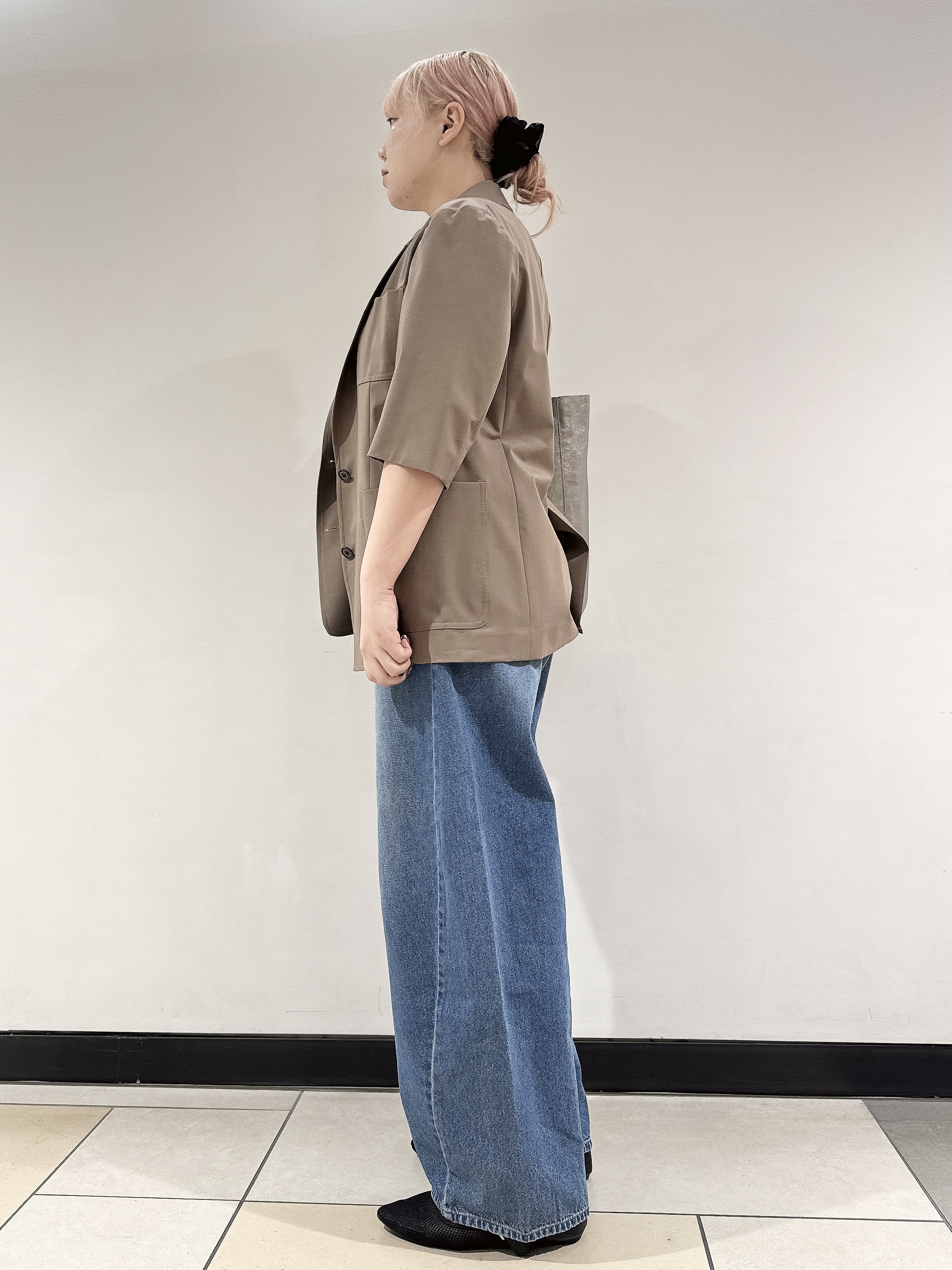 なかもとあきさんの「DRESSTERIOR｜【接触冷感/セットアップ可】 2WAYストレッチスリークオータージャケット」を使ったコーディネート