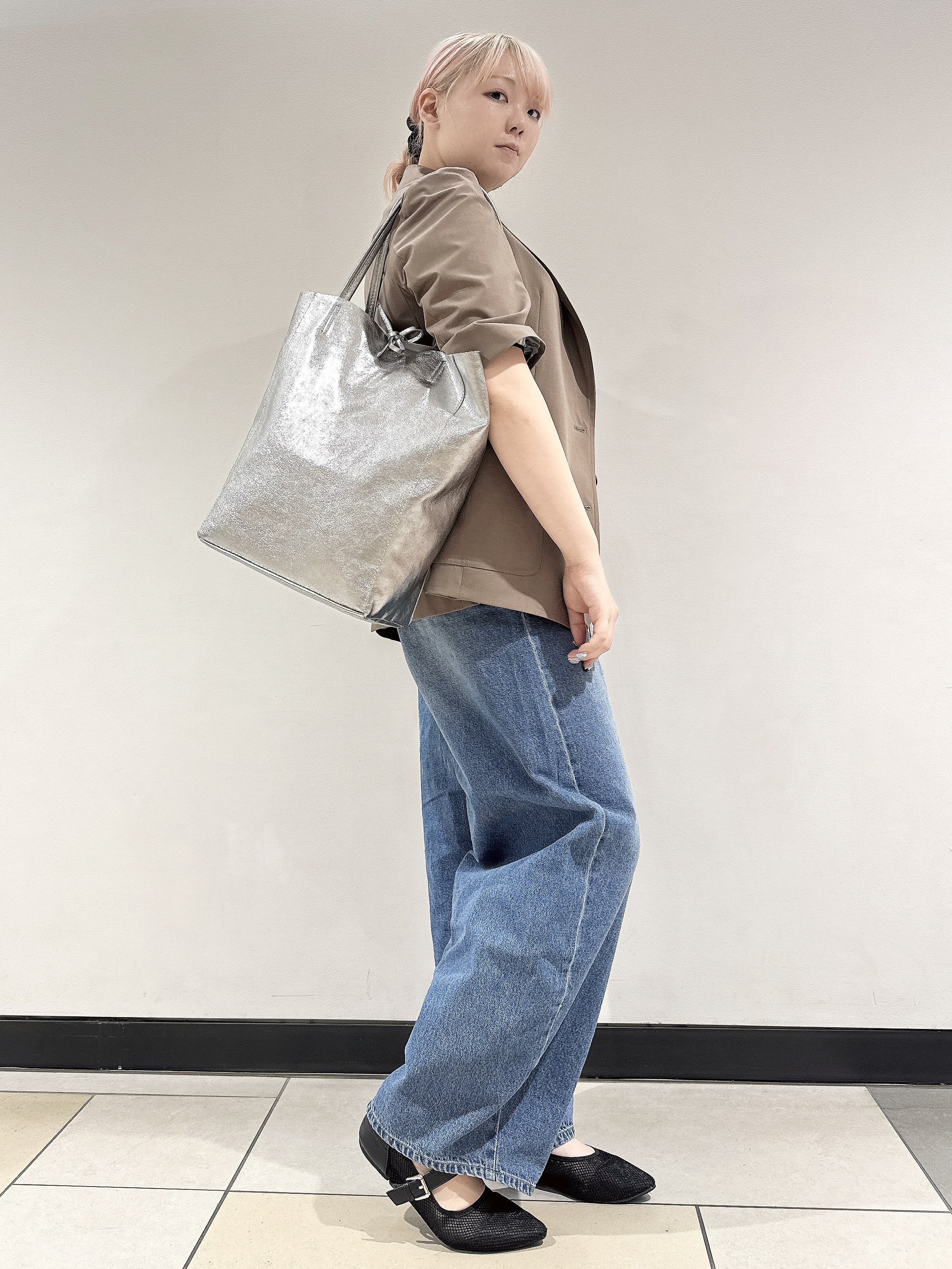 なかもとあきさんの「DRESSTERIOR｜【接触冷感/セットアップ可】 2WAYストレッチスリークオータージャケット」を使ったコーディネート