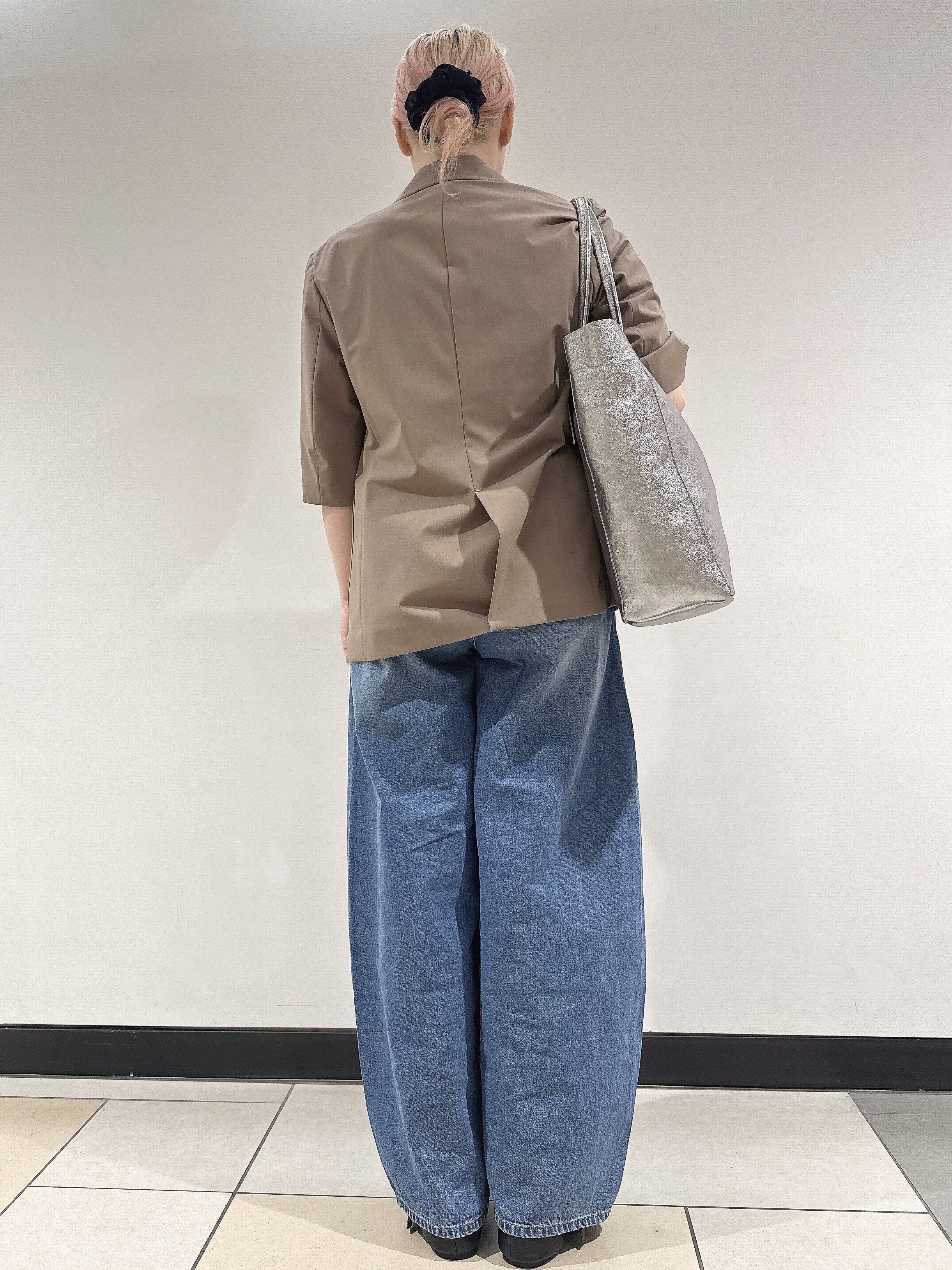 なかもとあきさんの「DRESSTERIOR｜【接触冷感/セットアップ可】 2WAYストレッチスリークオータージャケット」を使ったコーディネート