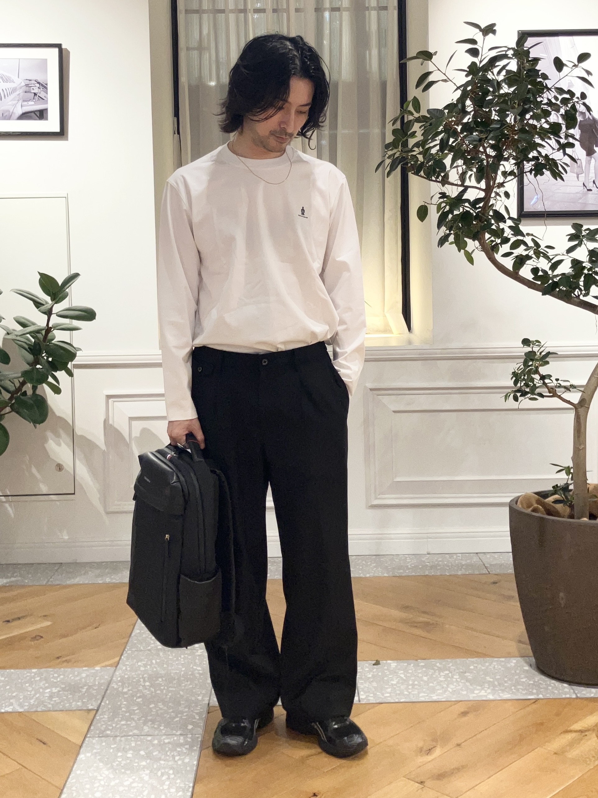 junyaさんの「DRESSTERIOR｜【接触冷感/UVカット/抗菌防臭/しわ防止】クールデオドラント ロングTシャツ」を使ったコーディネート