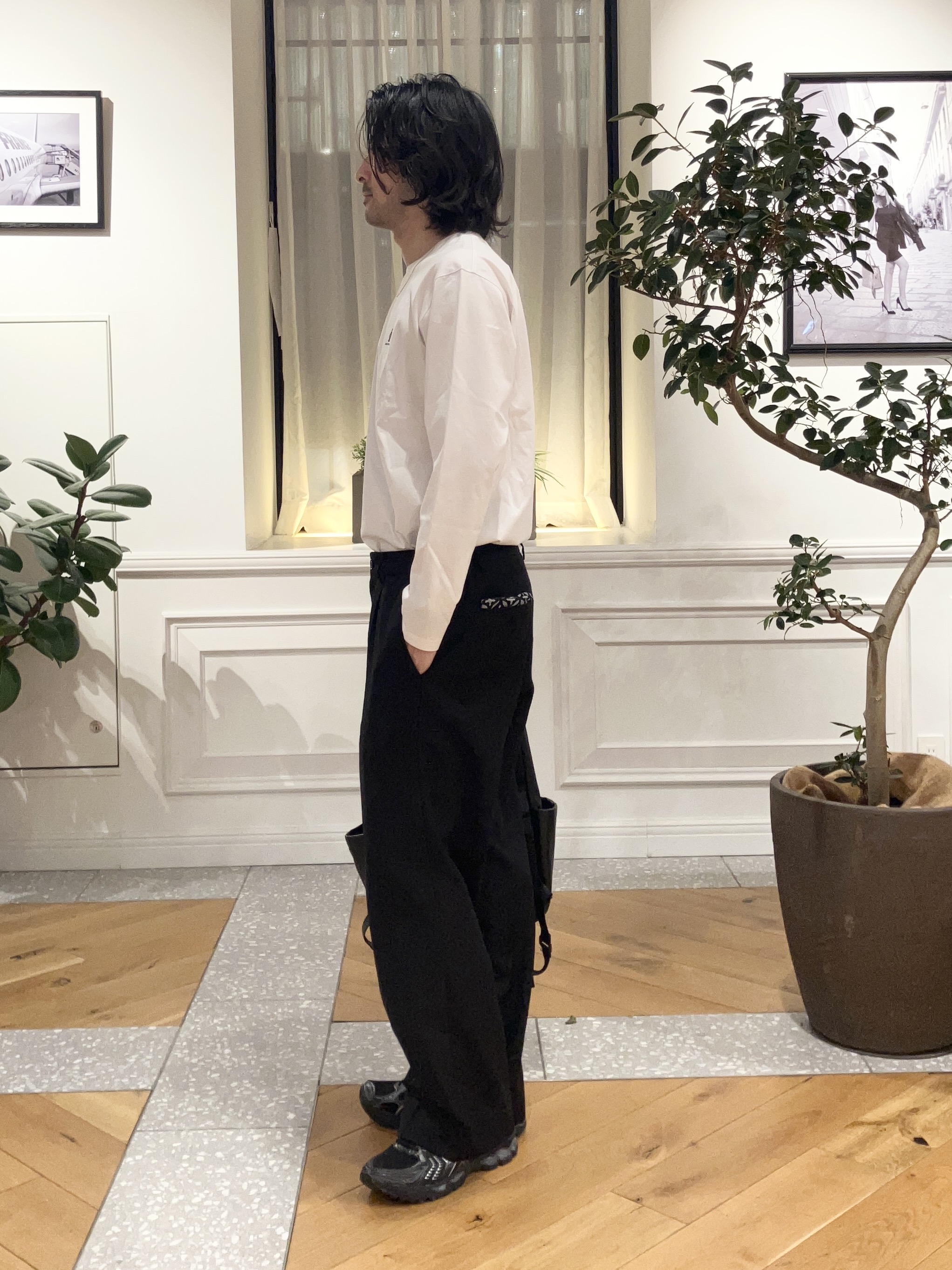 junyaさんの「DRESSTERIOR｜【接触冷感/UVカット/抗菌防臭/しわ防止】クールデオドラント ロングTシャツ」を使ったコーディネート