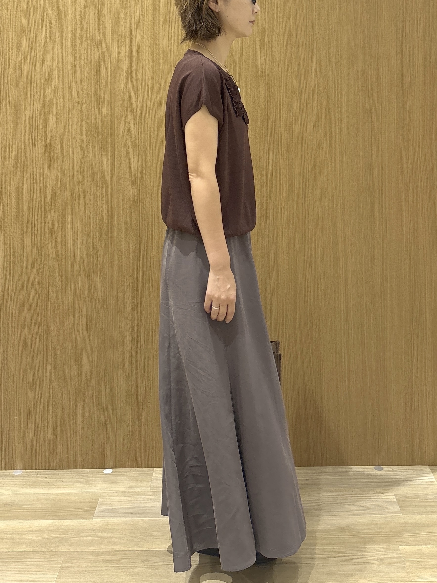 たけねぇさんの「OPAQUE.CLIP｜【接触冷感／UV】フリルフレンチスリーブニット《洗濯機OK》」を使ったコーディネート