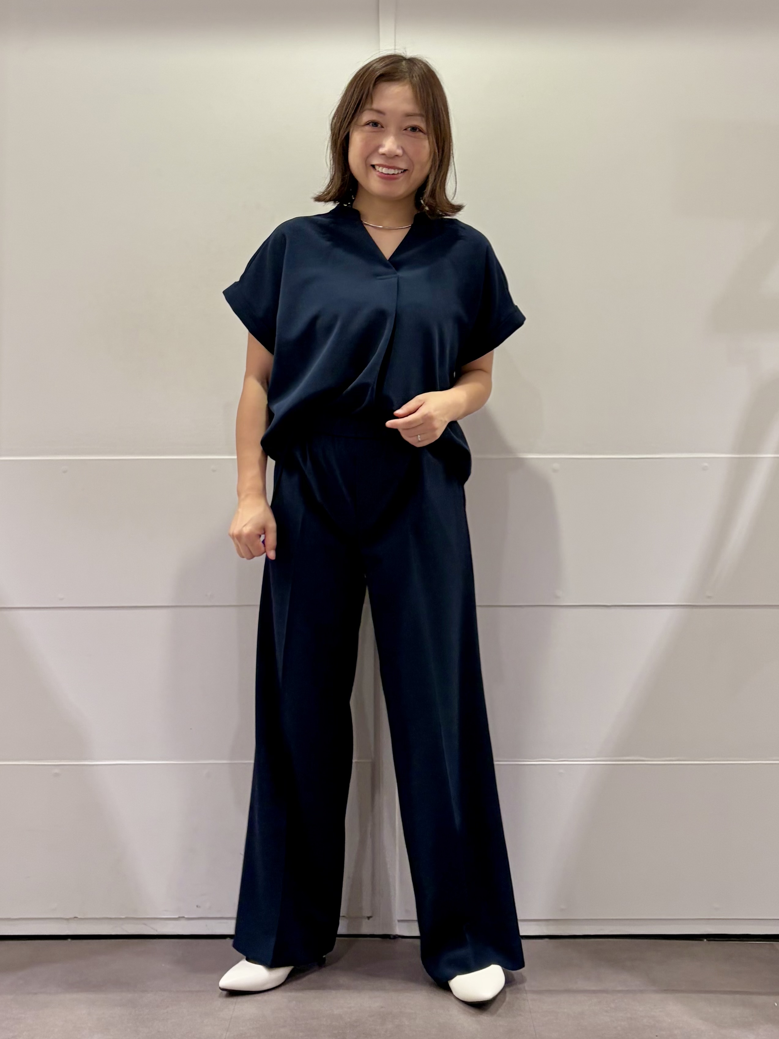 TOKOさんの「UNTITLED｜【セットアップ可/通気性/UVカット】エアリークールブラウス」を使ったコーディネート