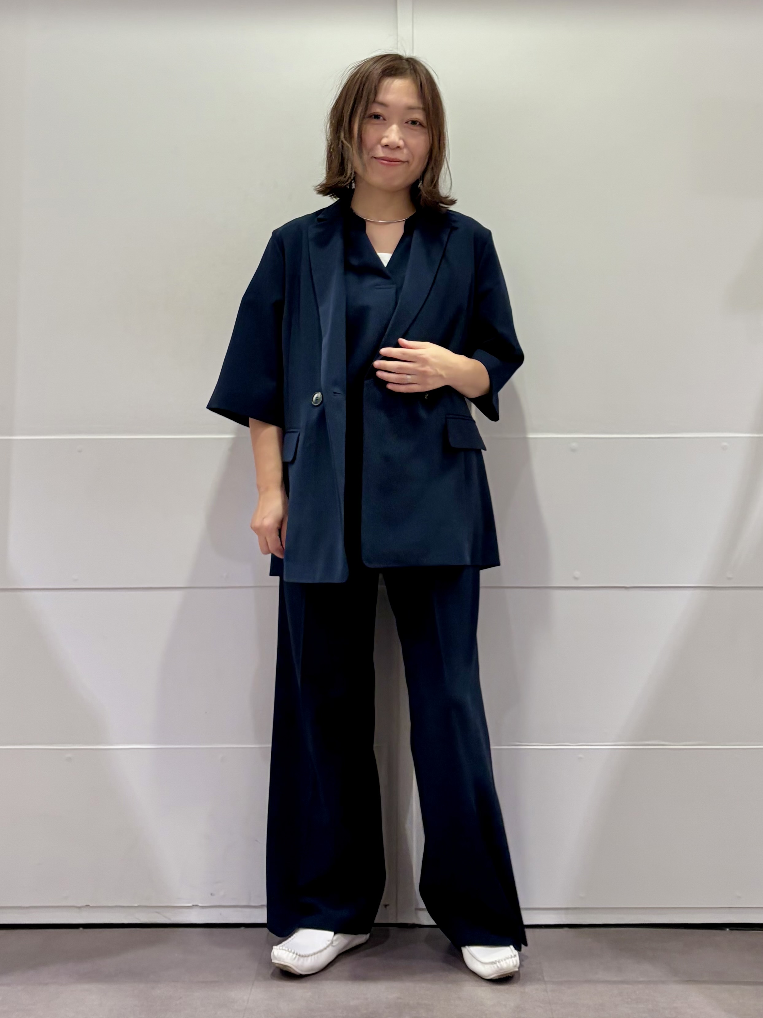 TOKOさんの「UNTITLED｜【セットアップ可/通気性/UVカット】エアリークールブラウス」を使ったコーディネート