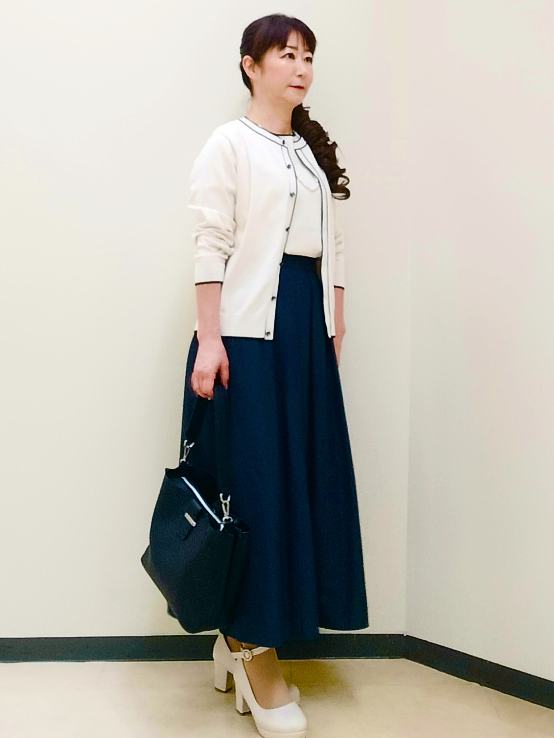 花さんの「Reflect｜【UVカット／アンサンブル／手洗い可】バイカラーニットプルオーバー」を使ったコーディネート