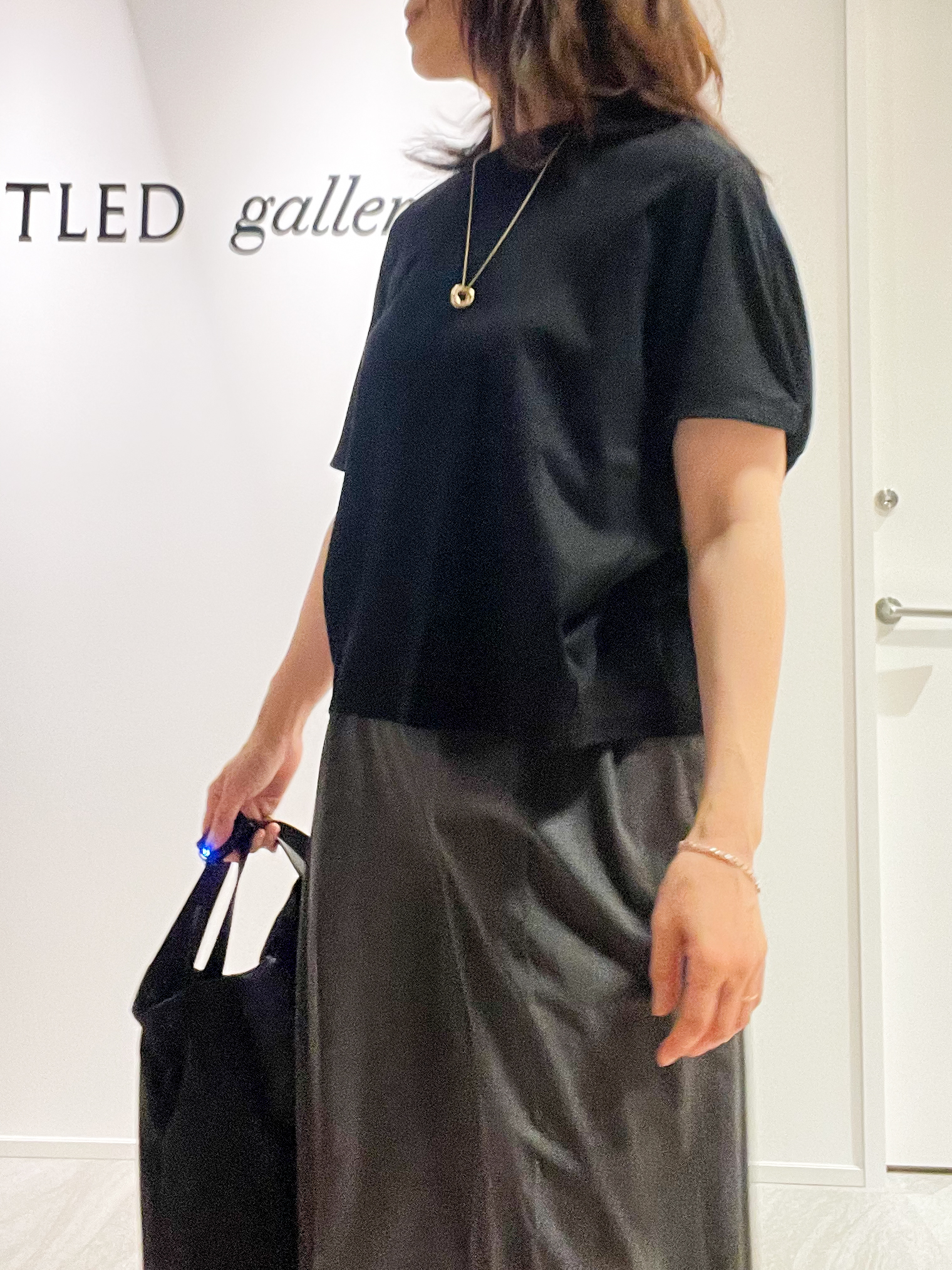 めいさんの「UNTITLED｜【汗染み防止/接触冷感】ドルマンプルオーバー」を使ったコーディネート
