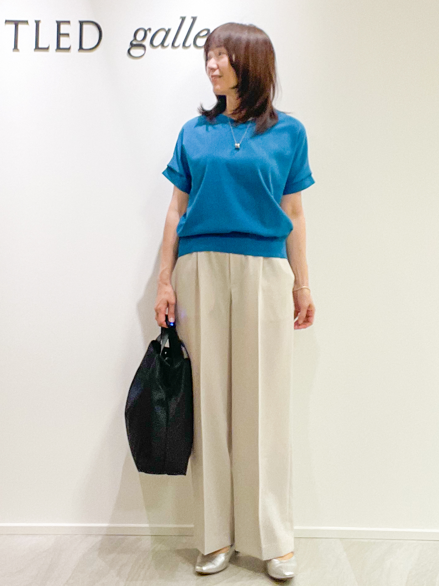 めいさんの「UNTITLED｜【肌に張りつきにくい/前後2WAY】ドライタッチコットンプルオーバー」を使ったコーディネート