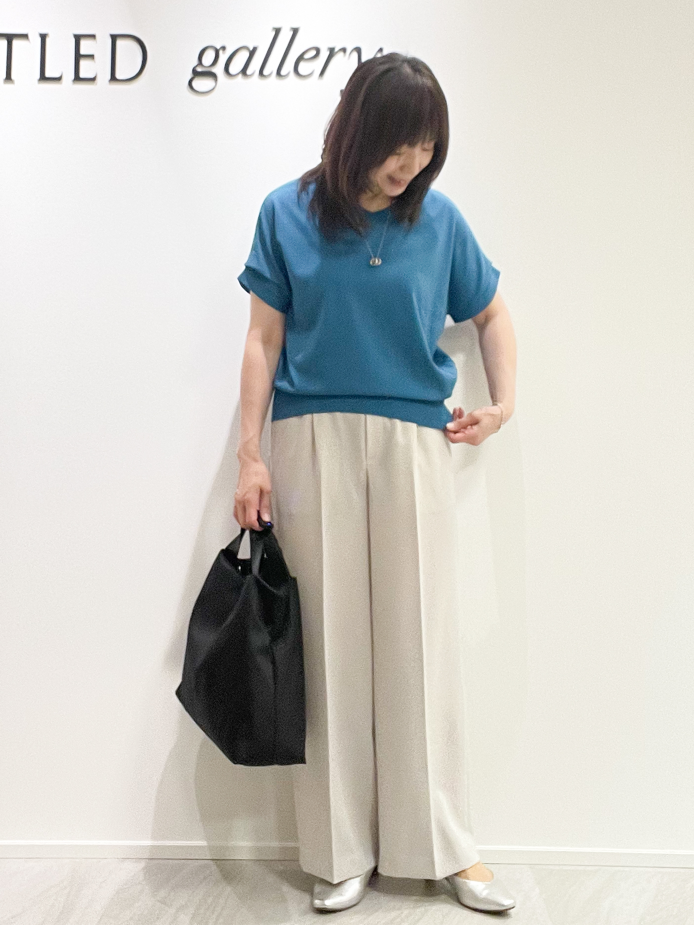 めいさんの「UNTITLED｜【肌に張りつきにくい/前後2WAY】ドライタッチコットンプルオーバー」を使ったコーディネート