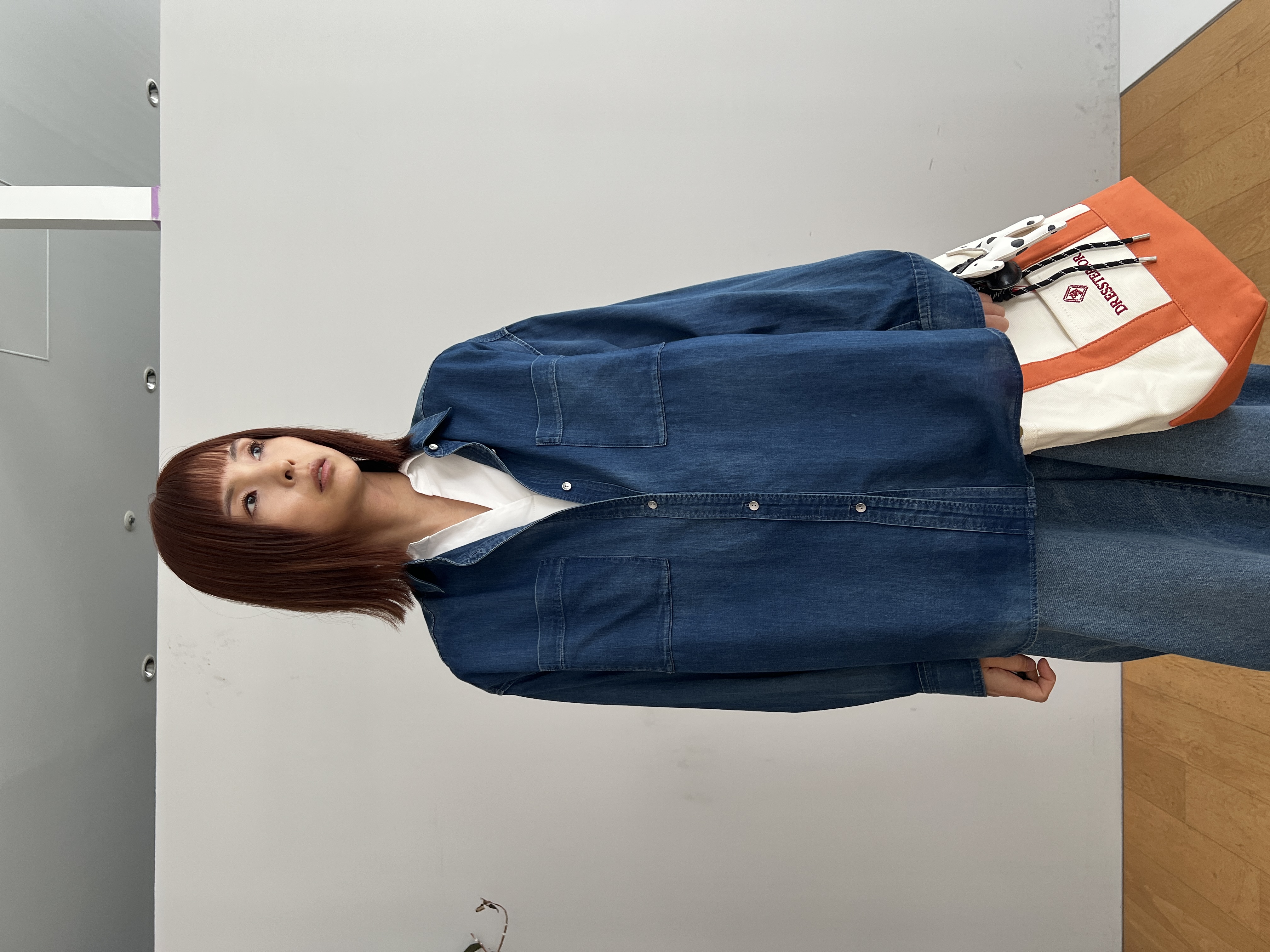 misaさんの「DRESSTERIOR｜【涼しく着映え】シアーデニムシャツ」を使ったコーディネート