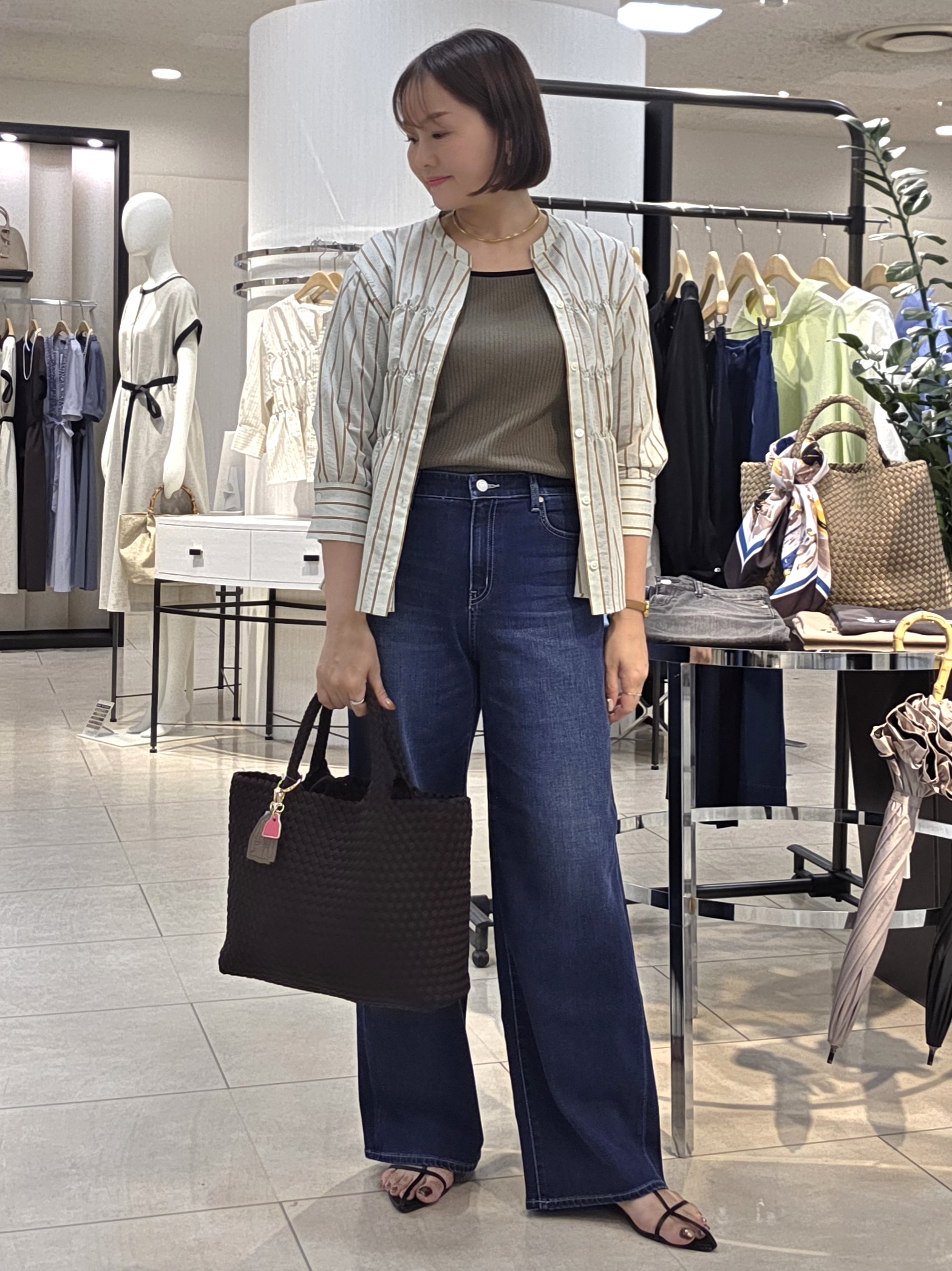 naokoさんの「UNTITLED｜ストライプシャーリングブラウス」を使ったコーディネート