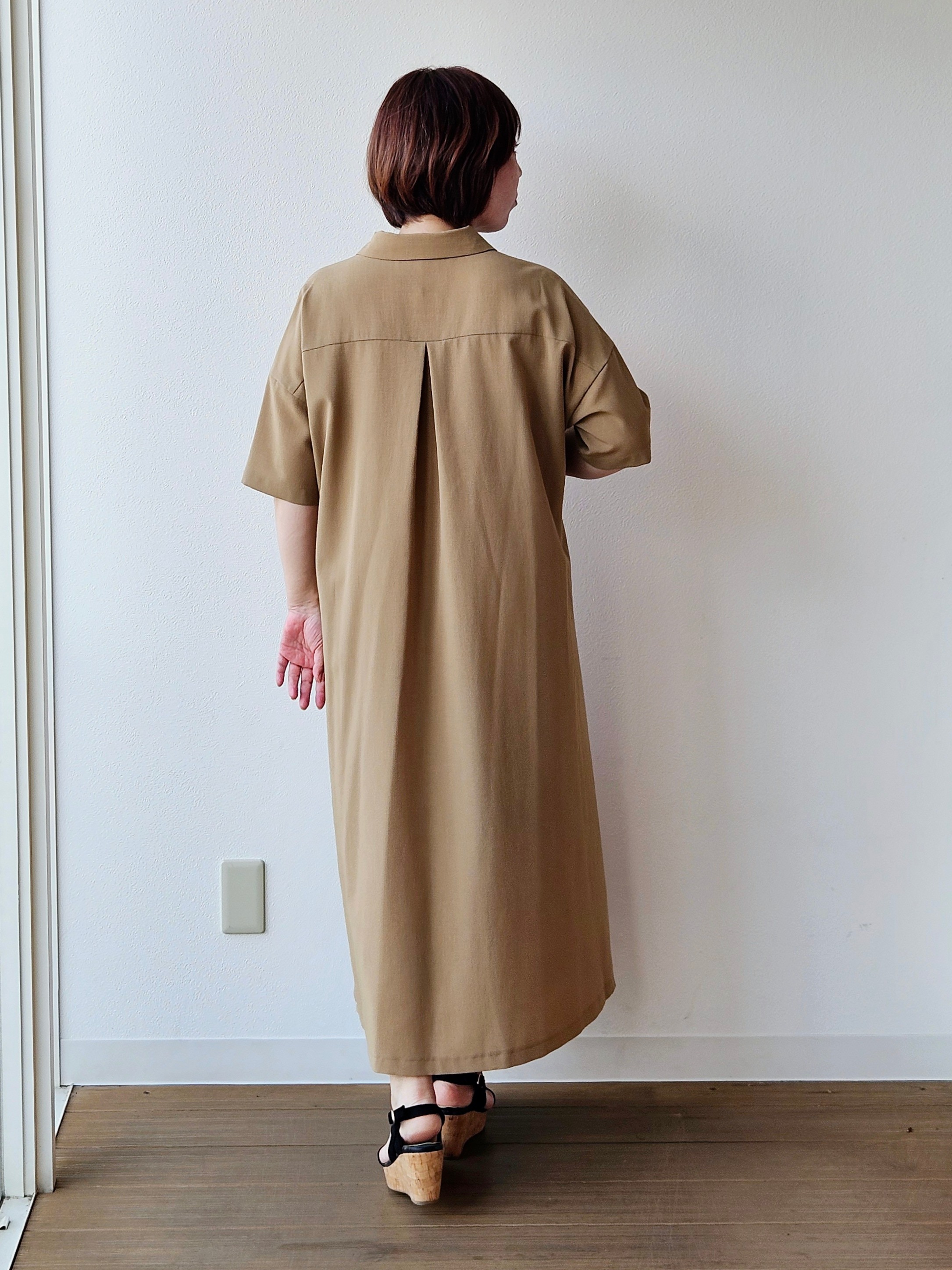 やじまさんの「UNTITLED｜【UVカット/接触冷感/通気性】エアリークールワンピース」を使ったコーディネート