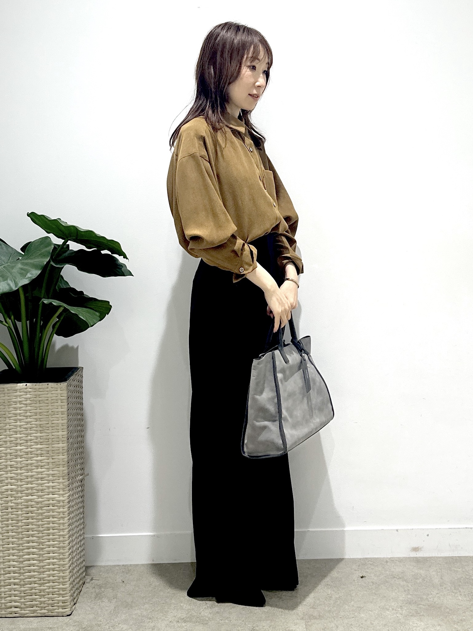 Miwaさんの「UNTITLED｜ウーステッドワイドシルエットパンツ」を使ったコーディネート