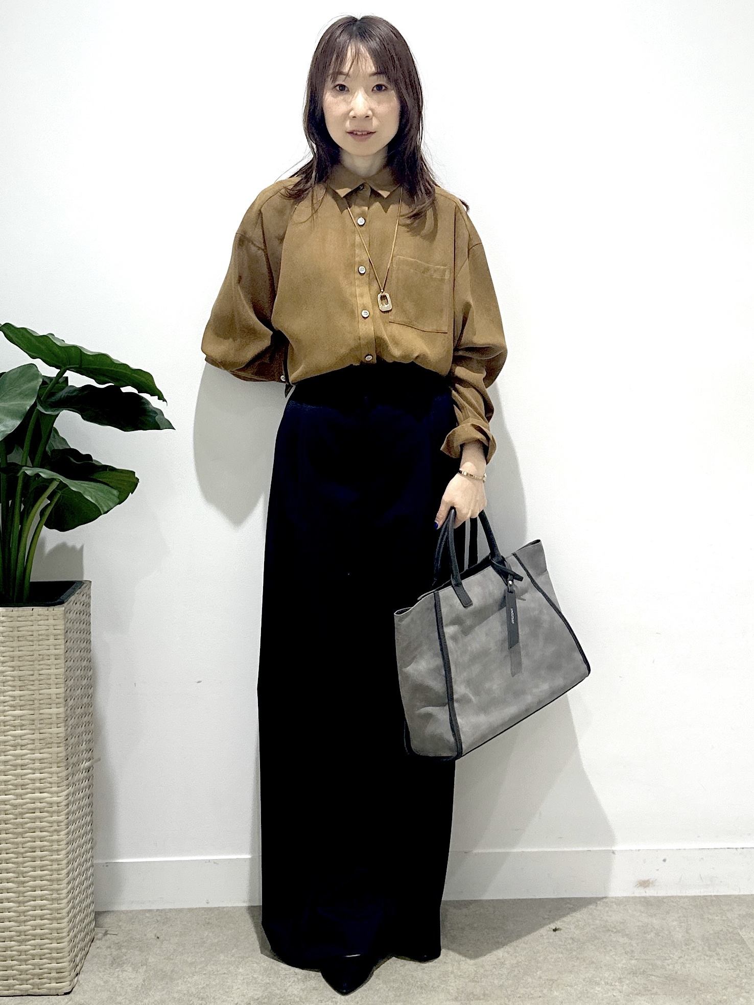 Miwaさんの「UNTITLED｜ウーステッドワイドシルエットパンツ」を使ったコーディネート