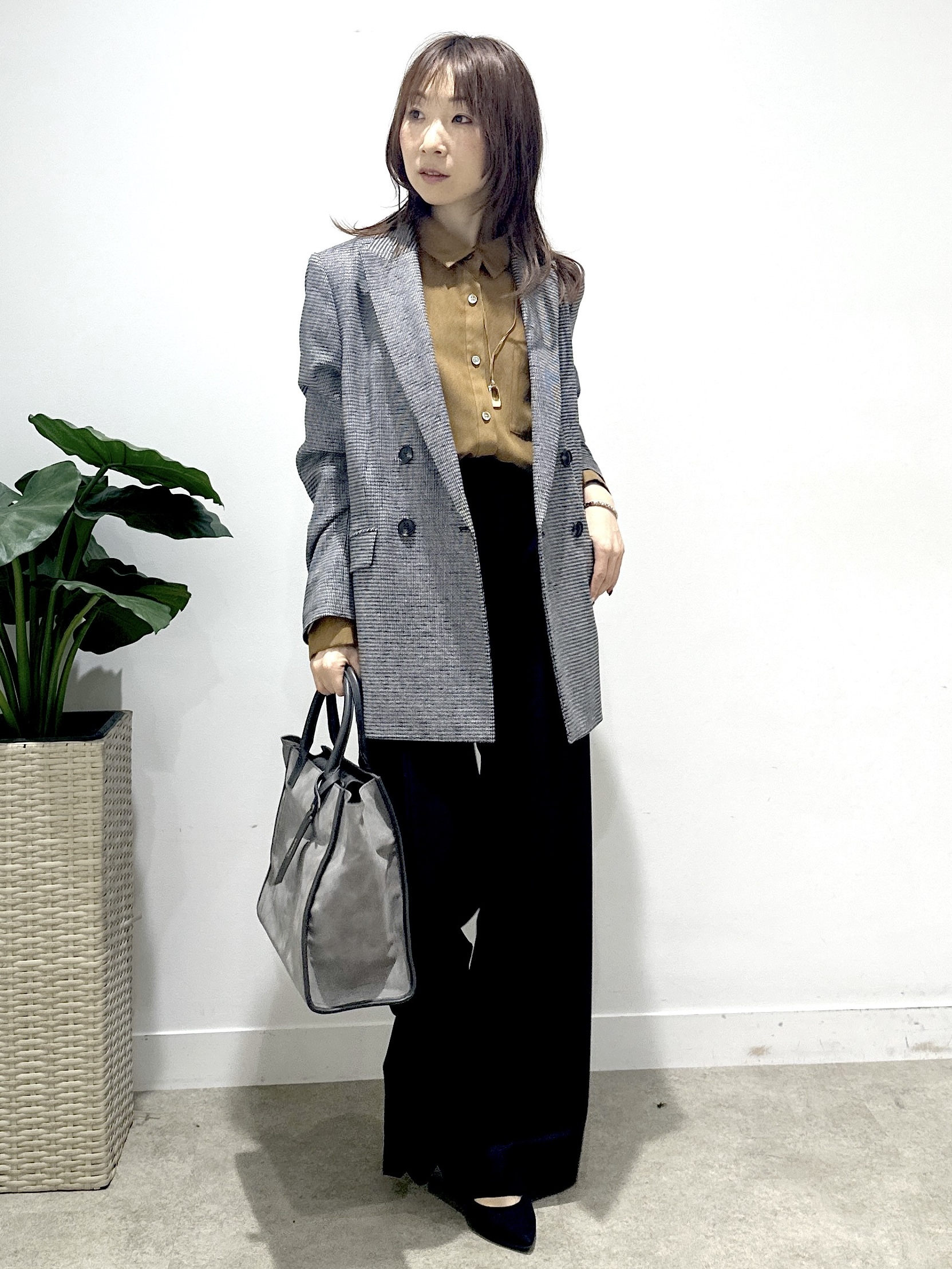 Miwaさんの「UNTITLED｜ウーステッドワイドシルエットパンツ」を使ったコーディネート