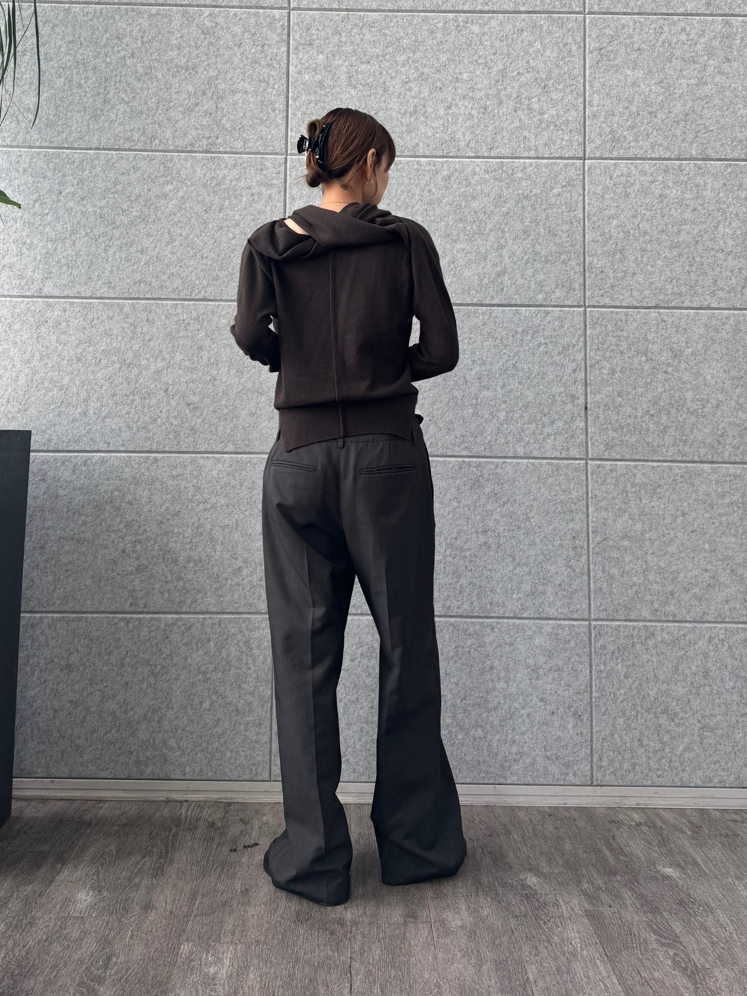 designer yukaさんの「CODE A｜SYSTEM｜CONVERTIBLE－SLEEVE WOOL KNIT TOP」を使ったコーディネート