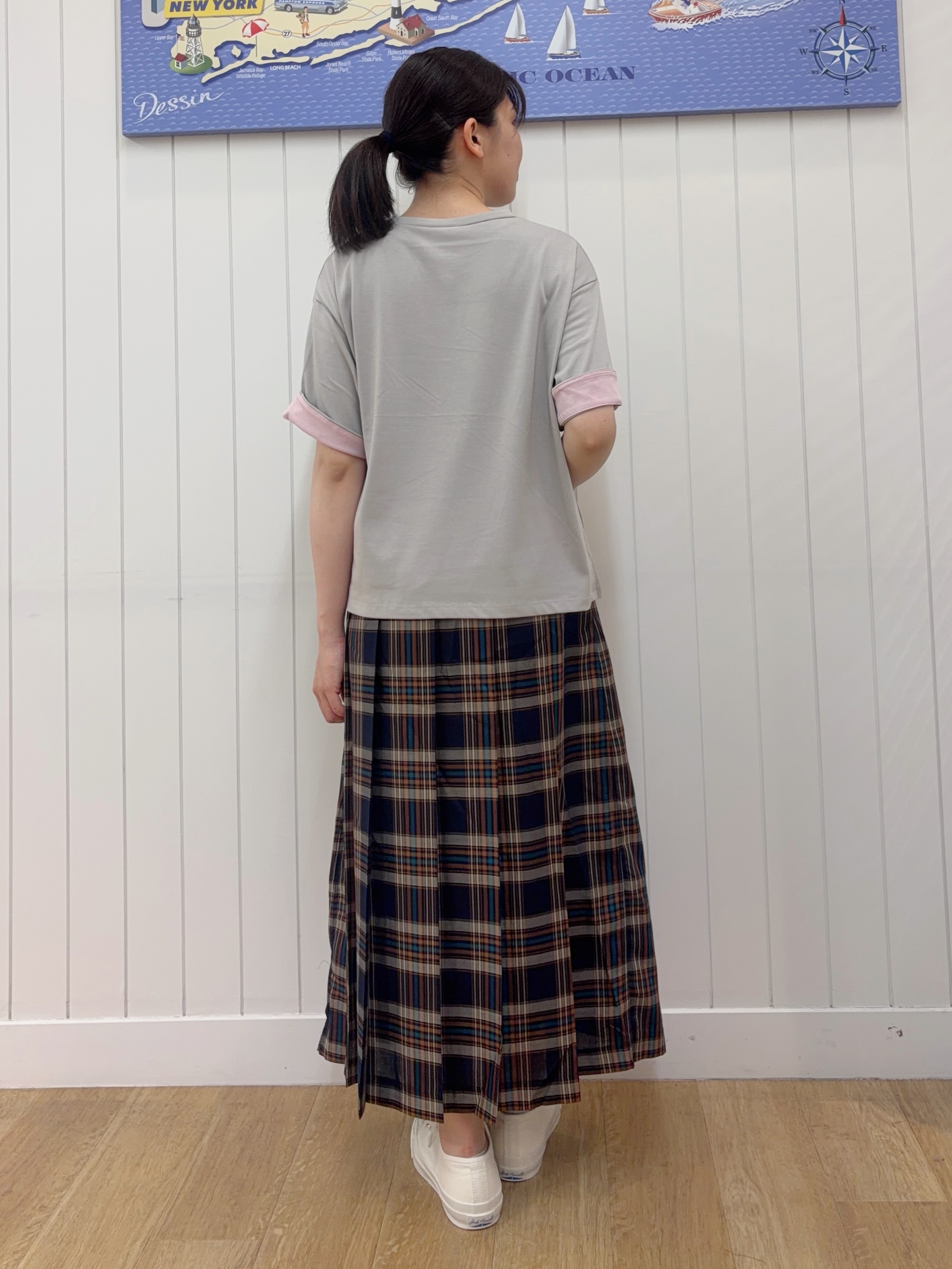 Mayaさんの「Dessin｜【汗シミ防止/UVカット】配色スリーブ 五分袖プルオーバー」を使ったコーディネート