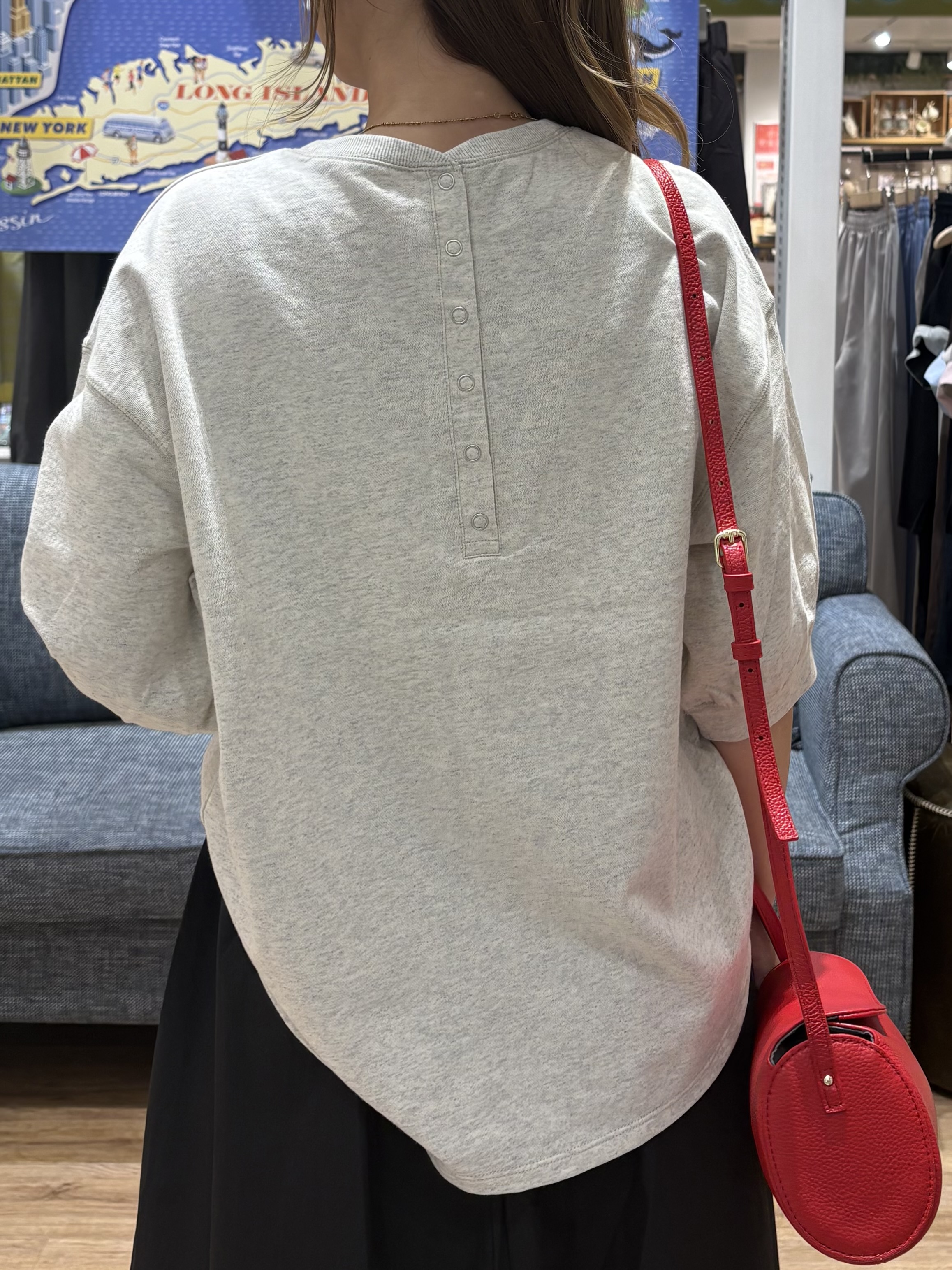 yuinaさんの「Dessin｜バックヘンリーカットソー5分袖」を使ったコーディネート