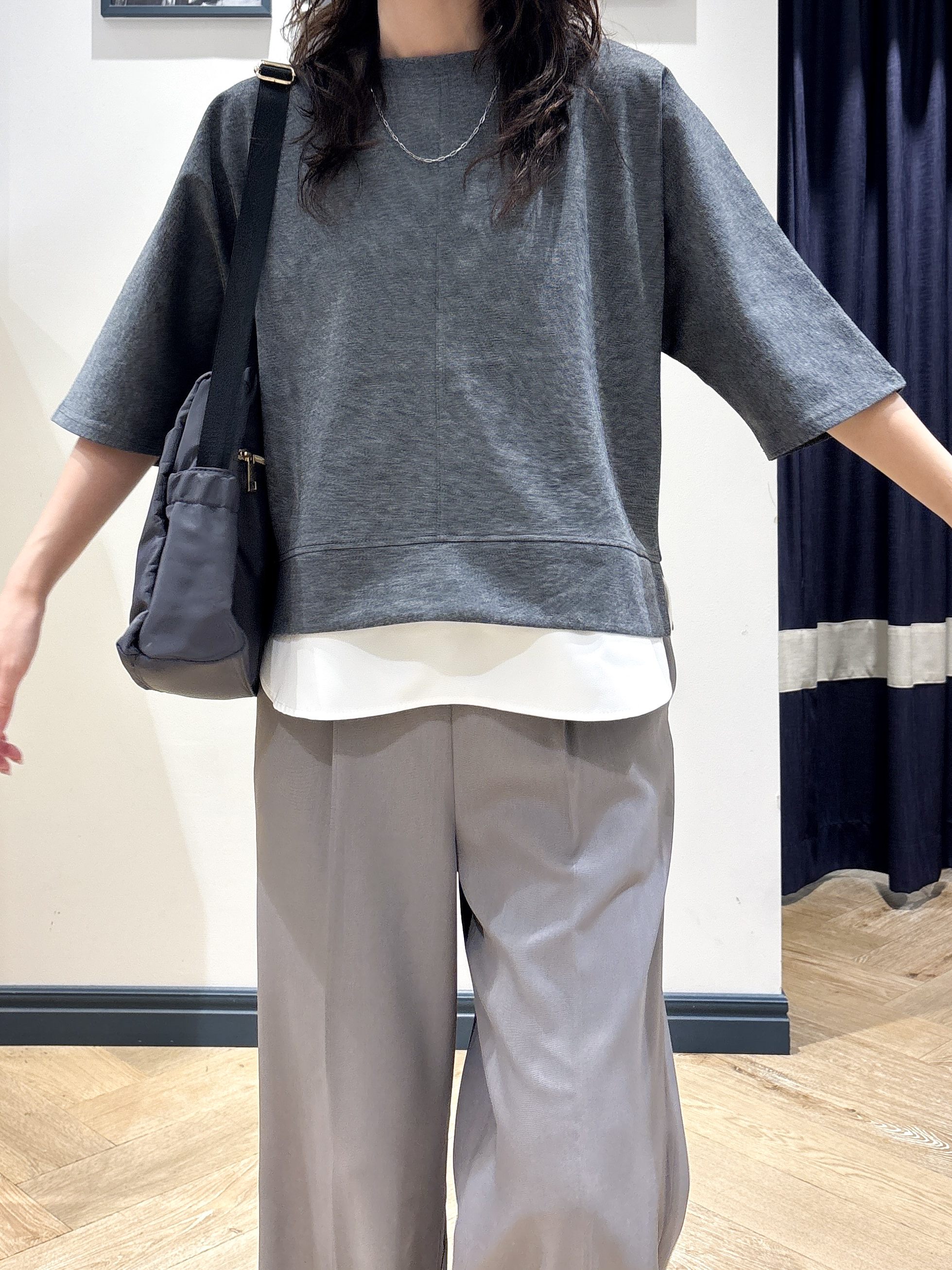 ayakaさんの「grove｜【着回し◎】レイヤード風セットアップ」を使ったコーディネート