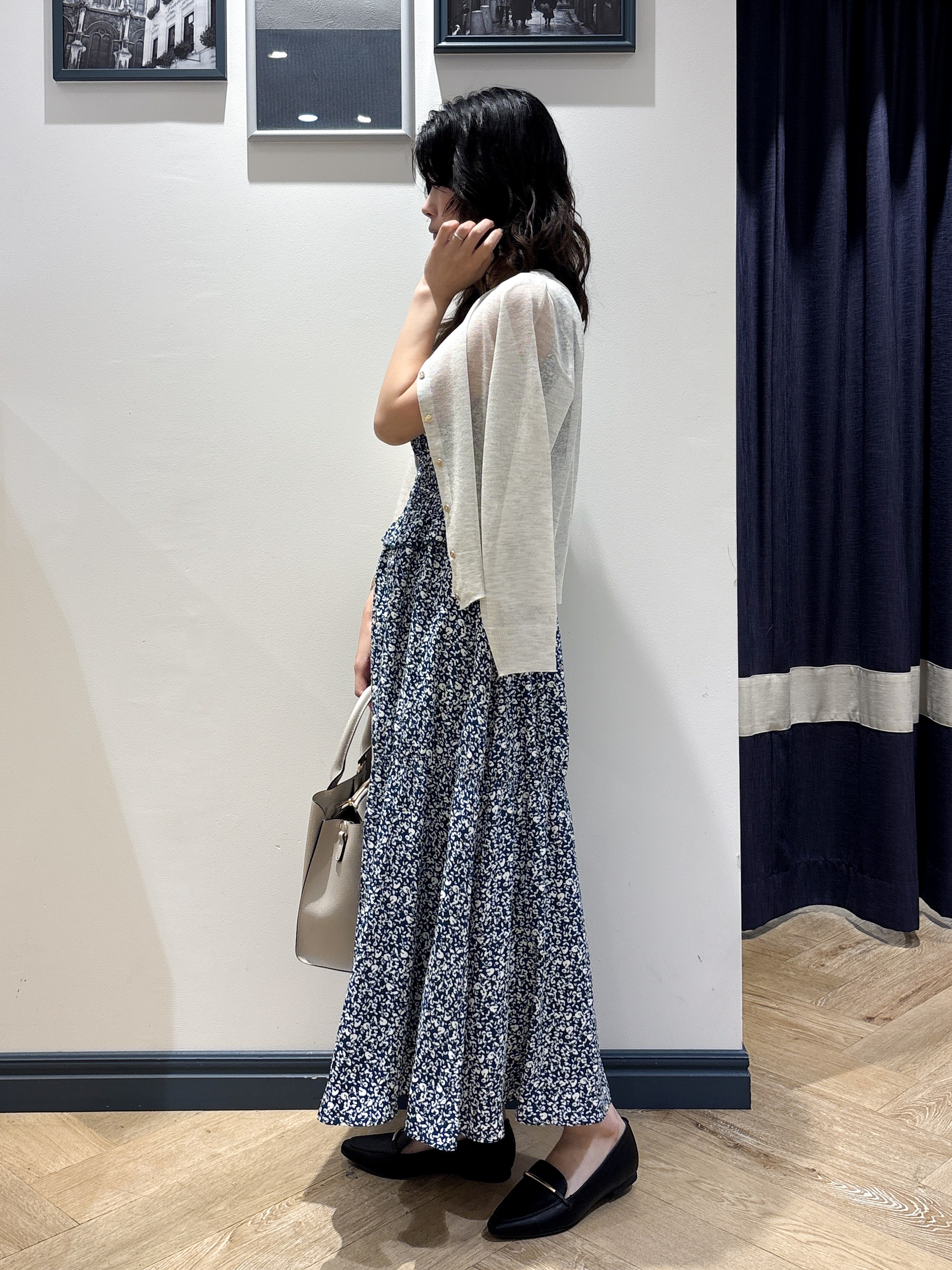 ayakaさんの「grove｜高評価！【洗える／名品】大人の透け感、シアーカーディガン」を使ったコーディネート