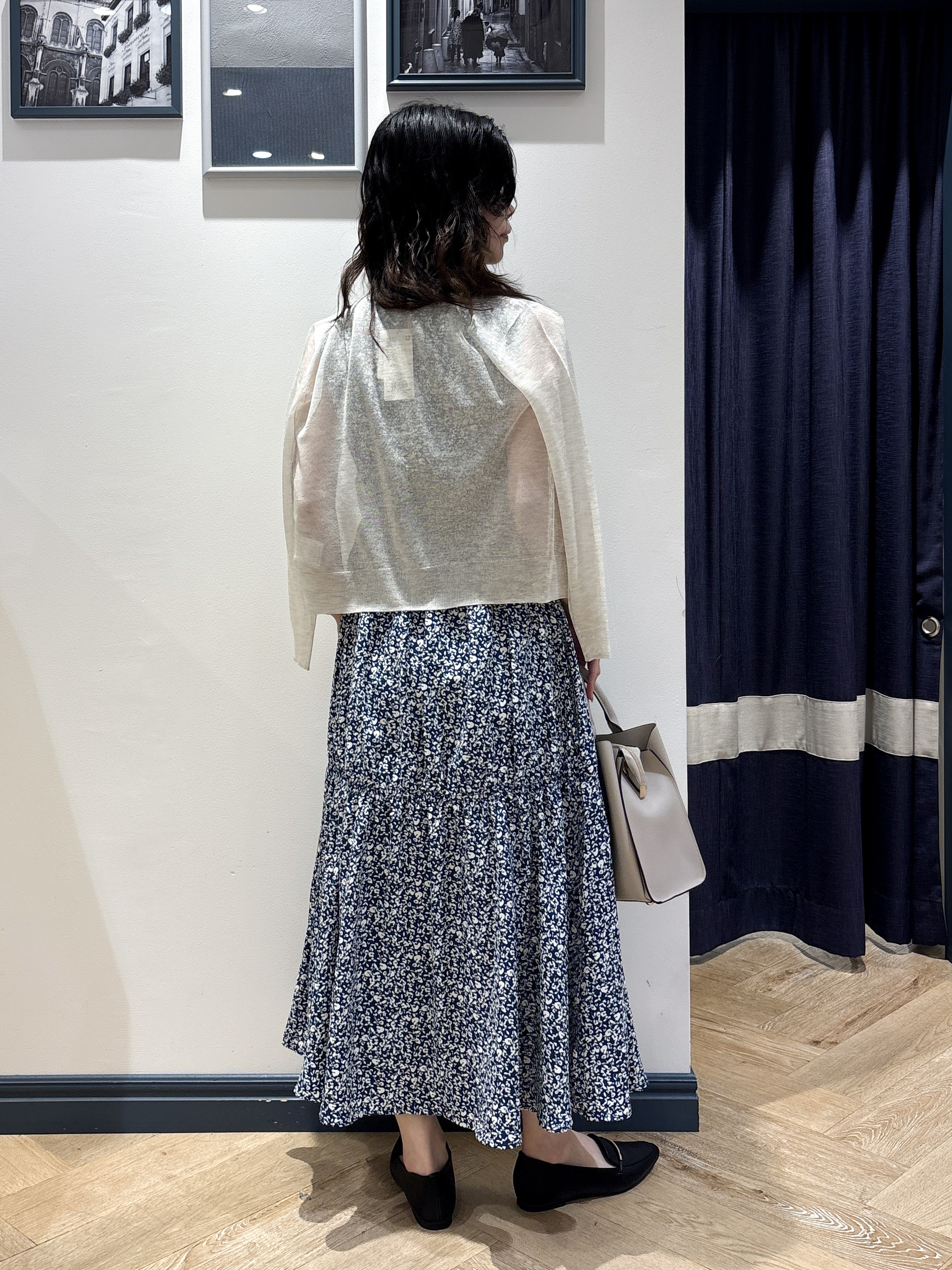 ayakaさんの「grove｜高評価！【洗える／名品】大人の透け感、シアーカーディガン」を使ったコーディネート