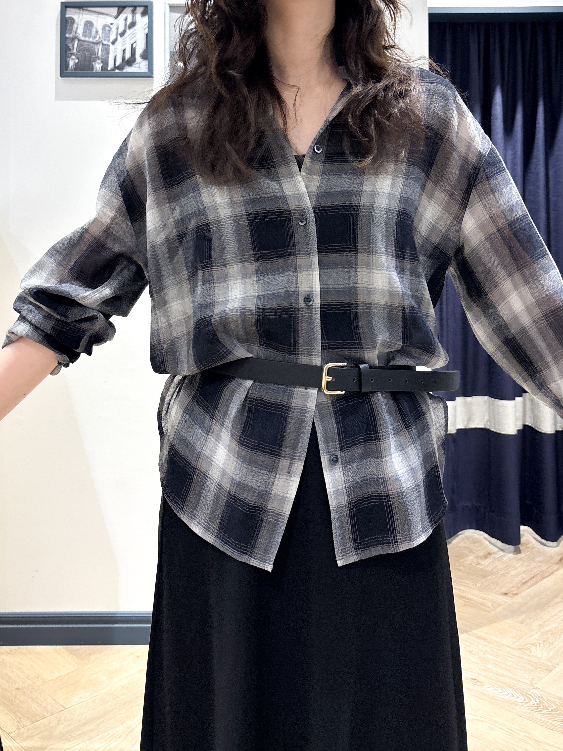 ayakaさんの「grove｜シアーオンブレチェックシャツ」を使ったコーディネート
