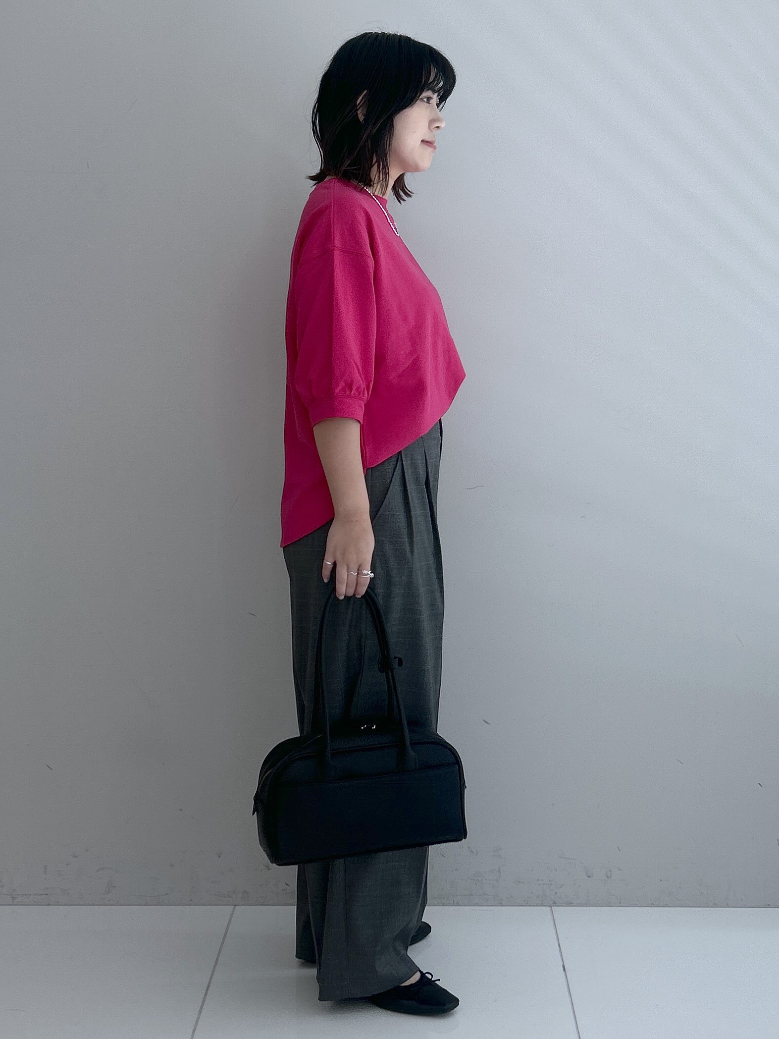 Hirokaさんの「Dessin｜バックヘンリーカットソー5分袖」を使ったコーディネート