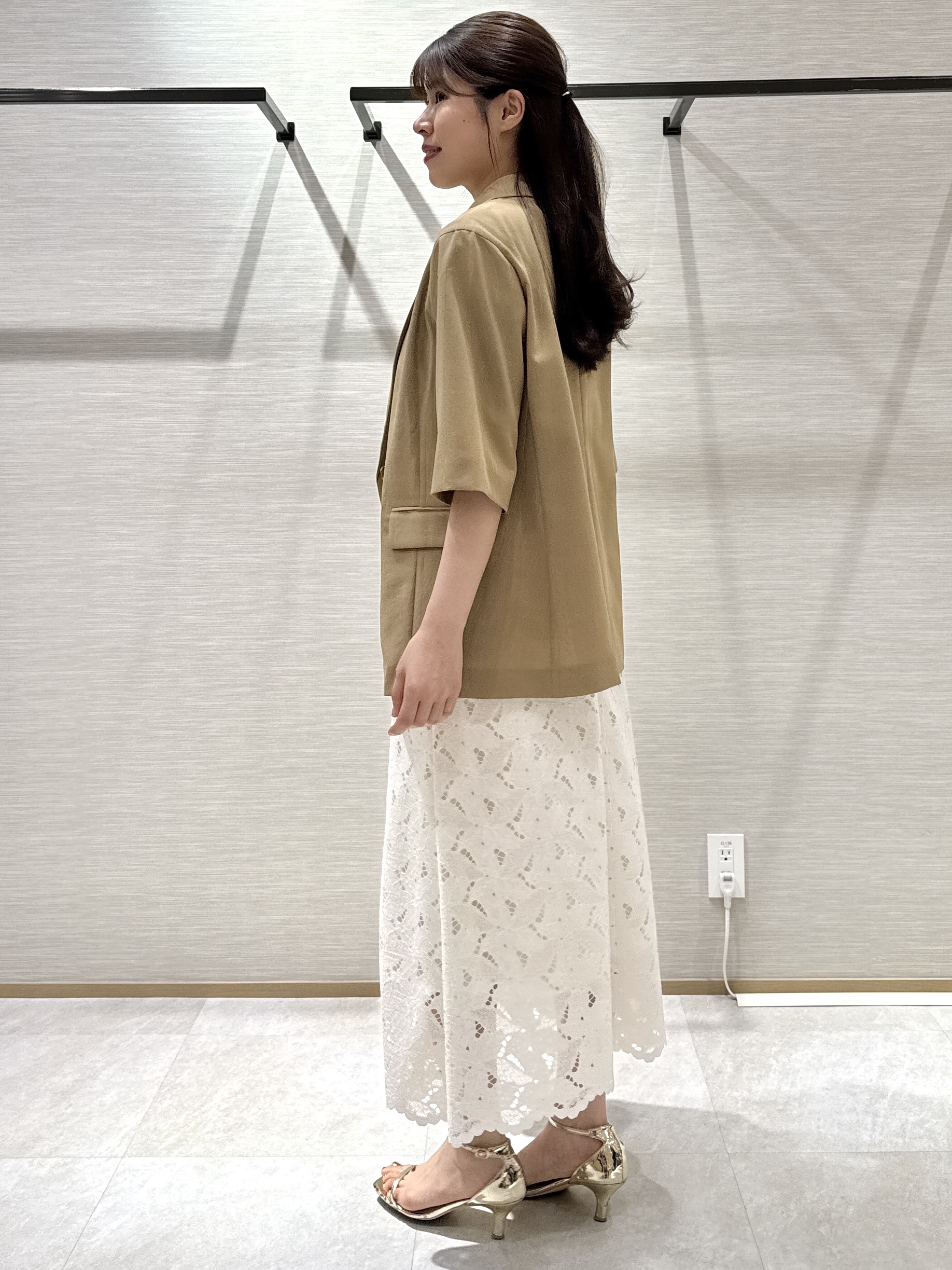 nanaさんの「UNTITLED｜【セットアップ可/UVカット/通気性】エアリークール半袖ジャケット」を使ったコーディネート