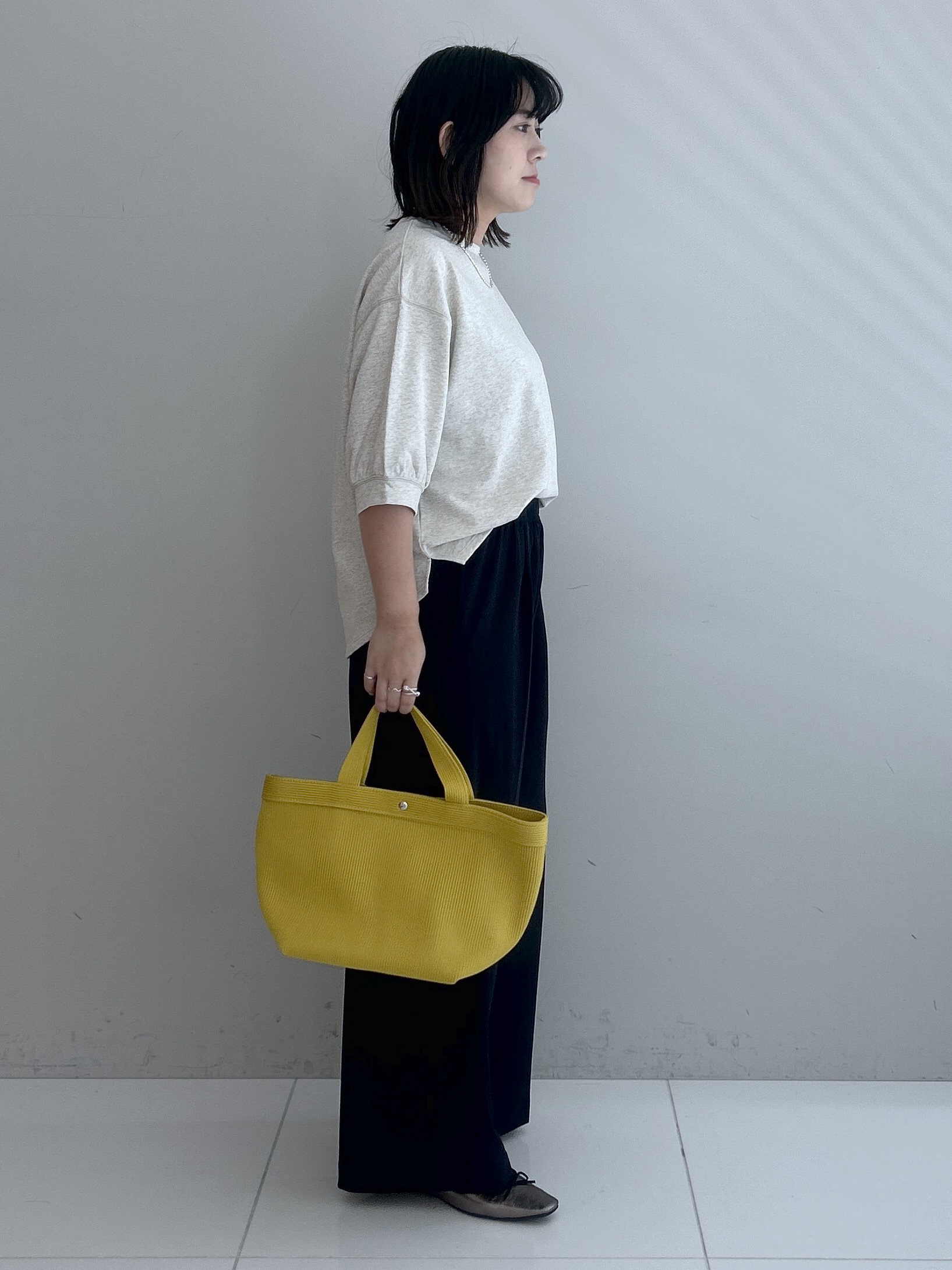 Hirokaさんの「Dessin｜バックヘンリーカットソー5分袖」を使ったコーディネート