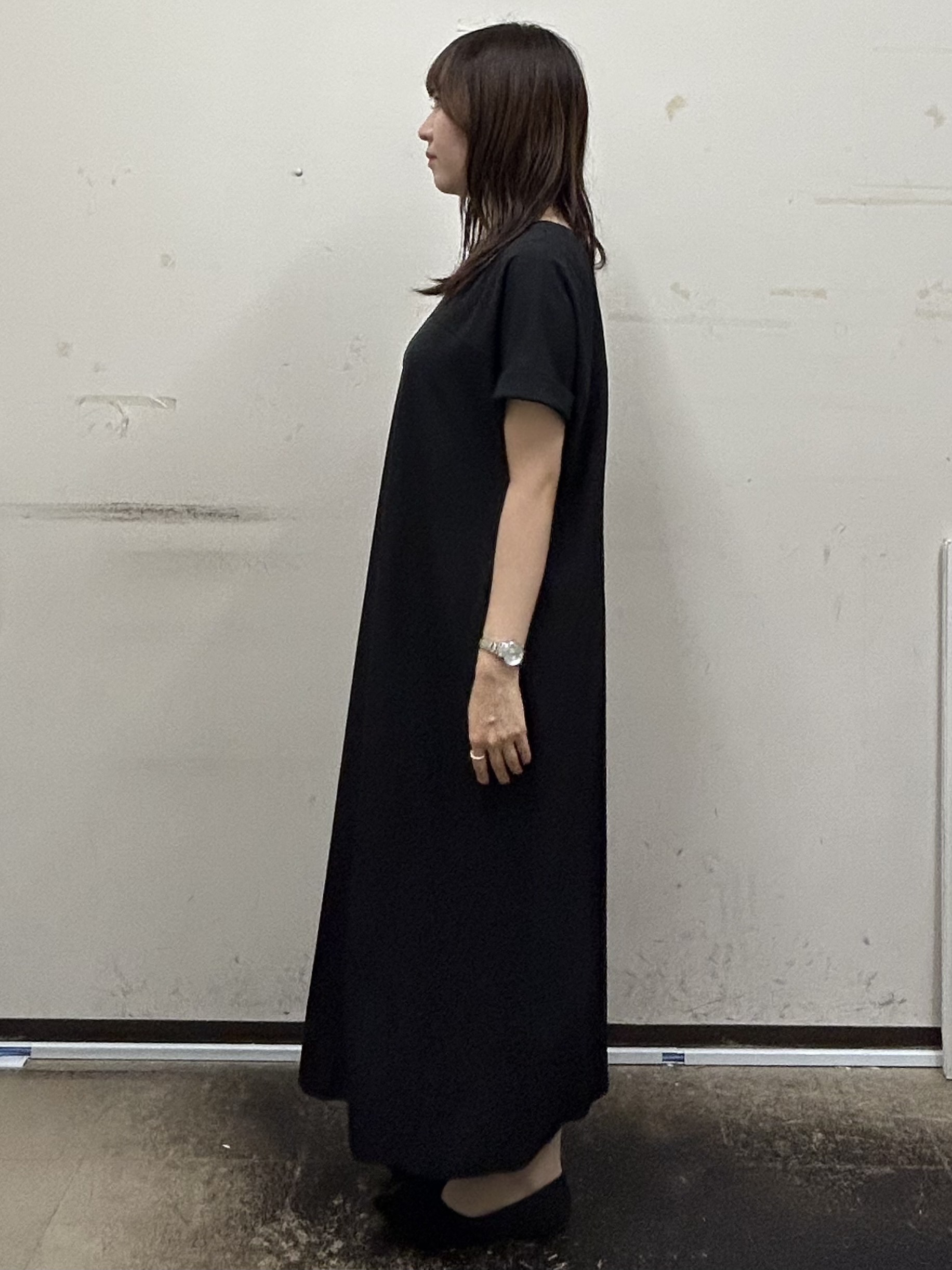 noeさんの「INDIVI｜【華奢見え】ベルト付きナローワンピース」を使ったコーディネート
