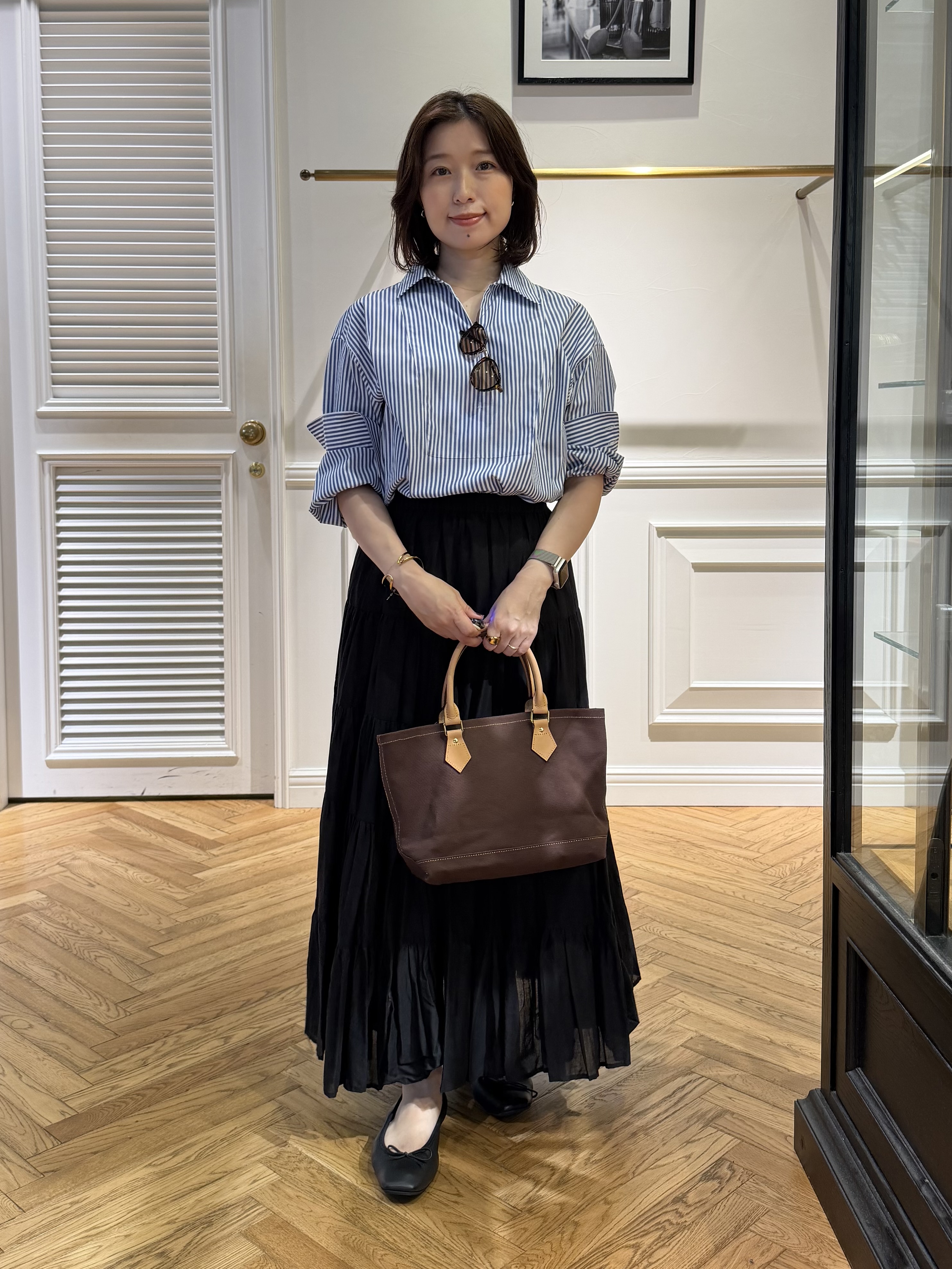 つじ まこさんの「DRESSTERIOR｜【接触冷感/UVカット/着回し】スキッパーブラウス」を使ったコーディネート