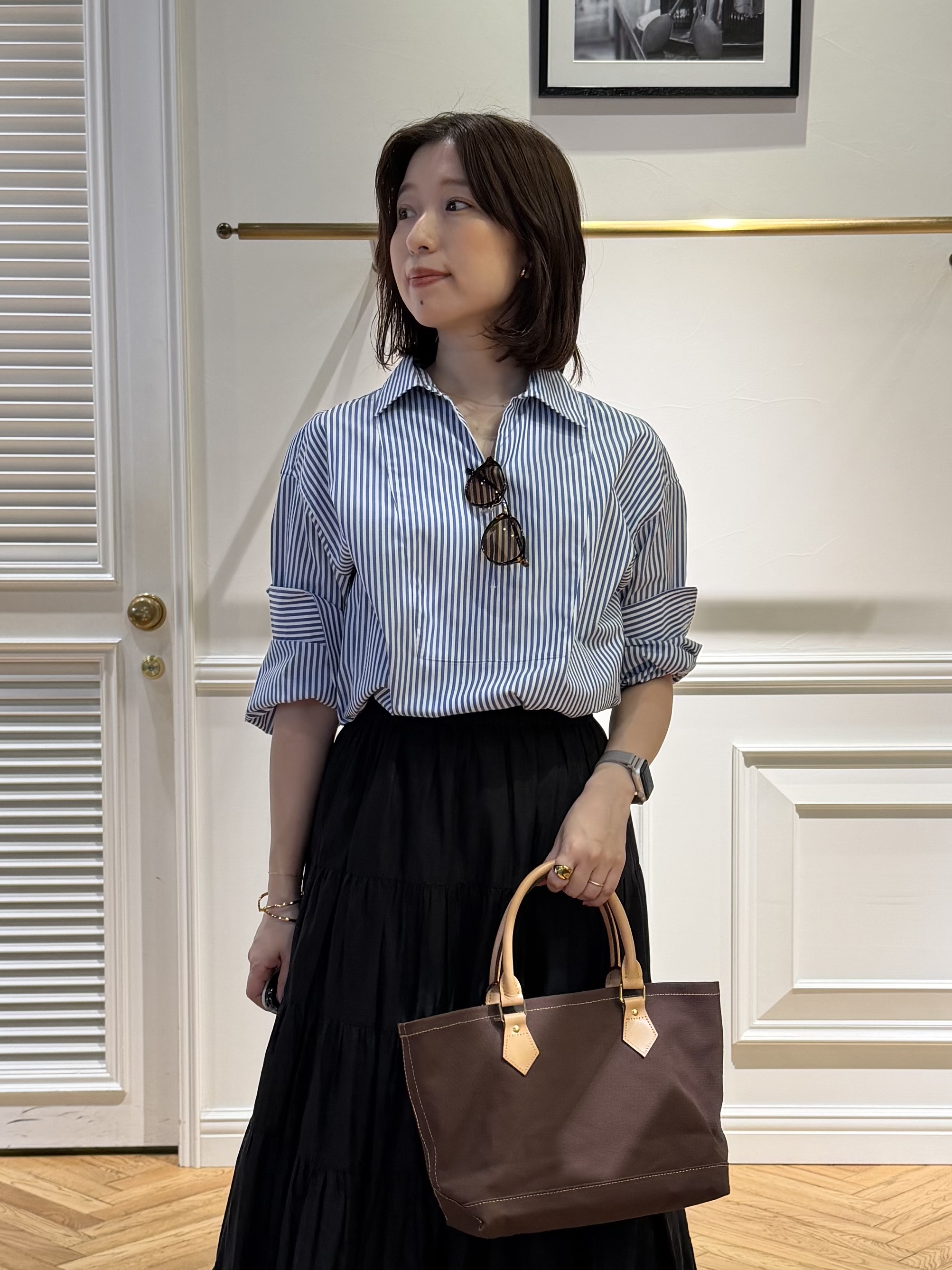 つじ まこさんの「DRESSTERIOR｜【接触冷感/UVカット/着回し】スキッパーブラウス」を使ったコーディネート