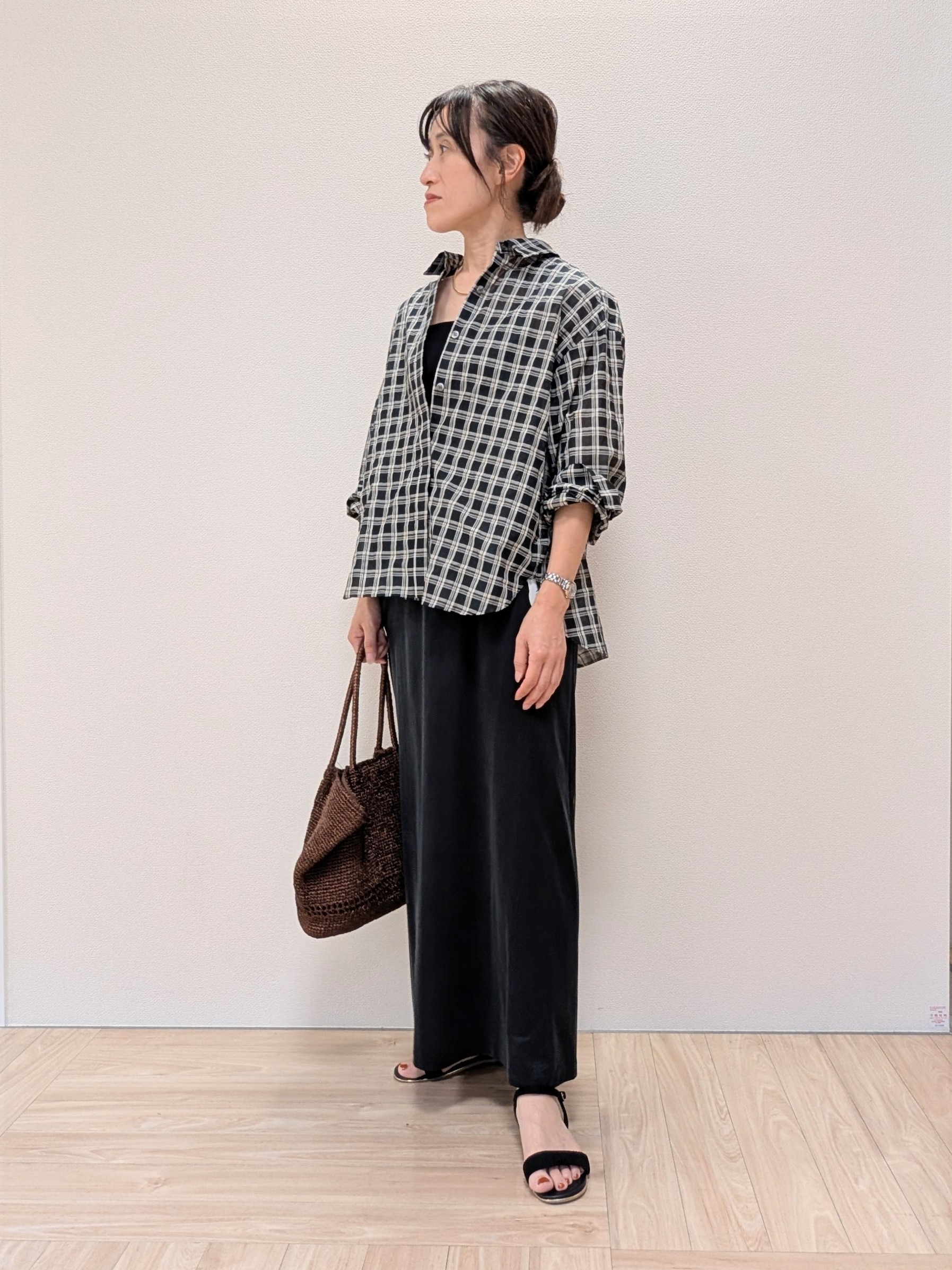 Rieさんの「UNTITLED｜シアーチェックシャツブラウス」を使ったコーディネート