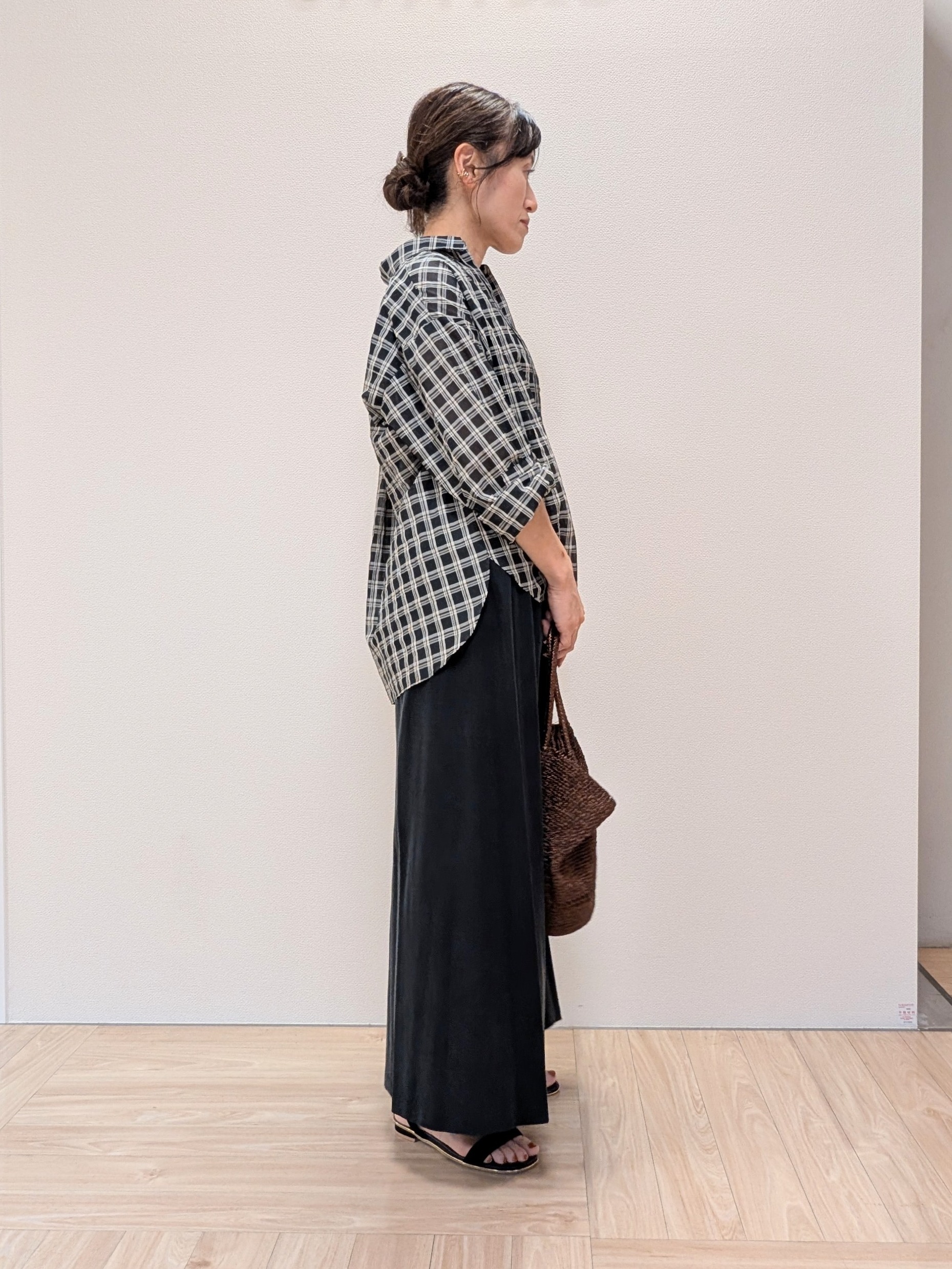 Rieさんの「UNTITLED｜シアーチェックシャツブラウス」を使ったコーディネート