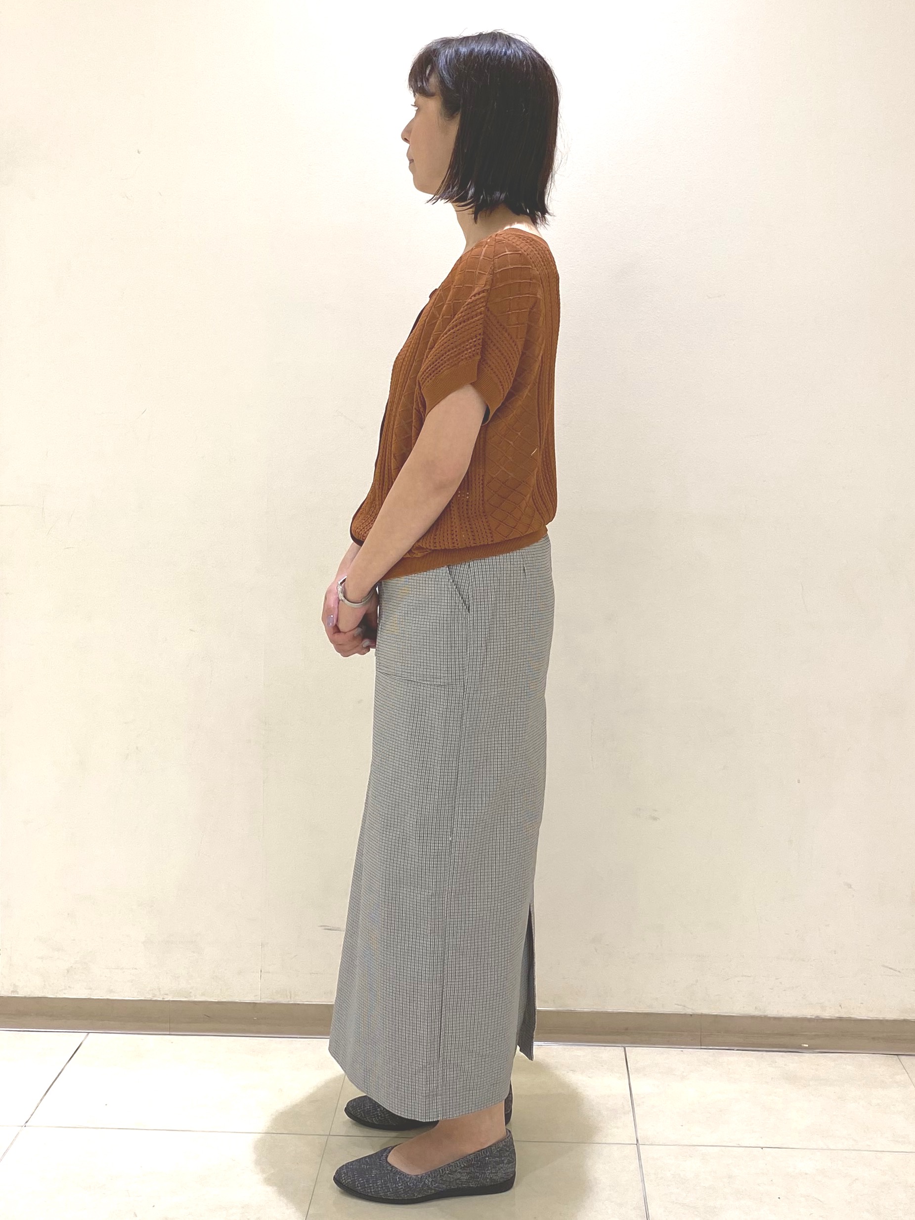 COCOさんの「grove｜【2WAY・洗える】透かし編みニットベスト」を使ったコーディネート