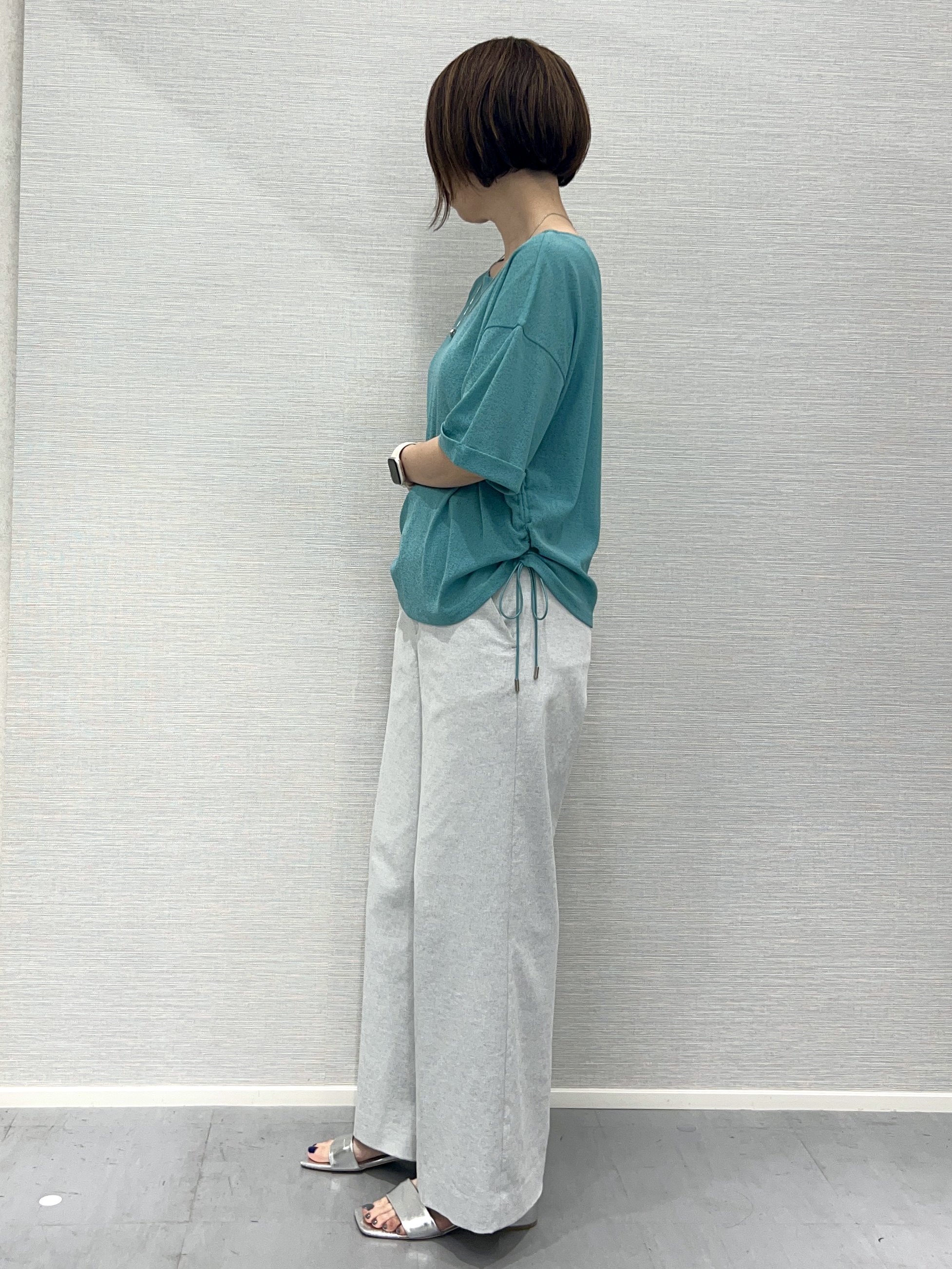 Shinakoさんの「UNTITLED｜ドロストプルオーバージャージ」を使ったコーディネート