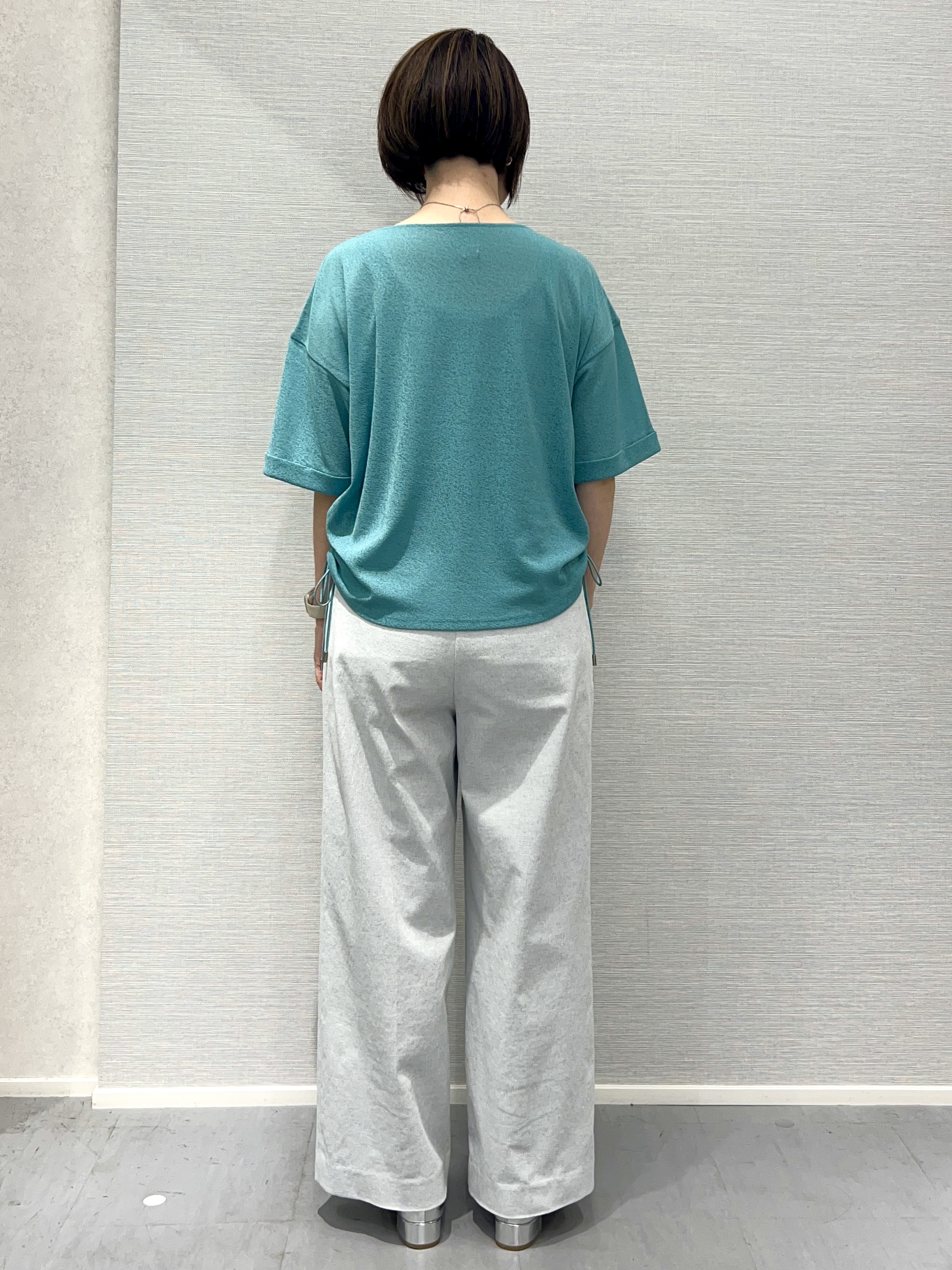 Shinakoさんの「UNTITLED｜ドロストプルオーバージャージ」を使ったコーディネート