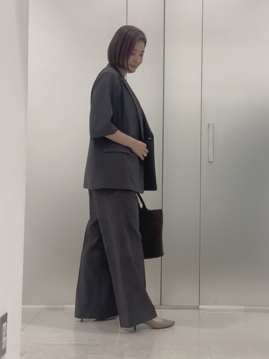 まどかさんの「UNTITLED｜【セットアップ可/UVカット/通気性】エアリークール半袖ジャケット」を使ったコーディネート