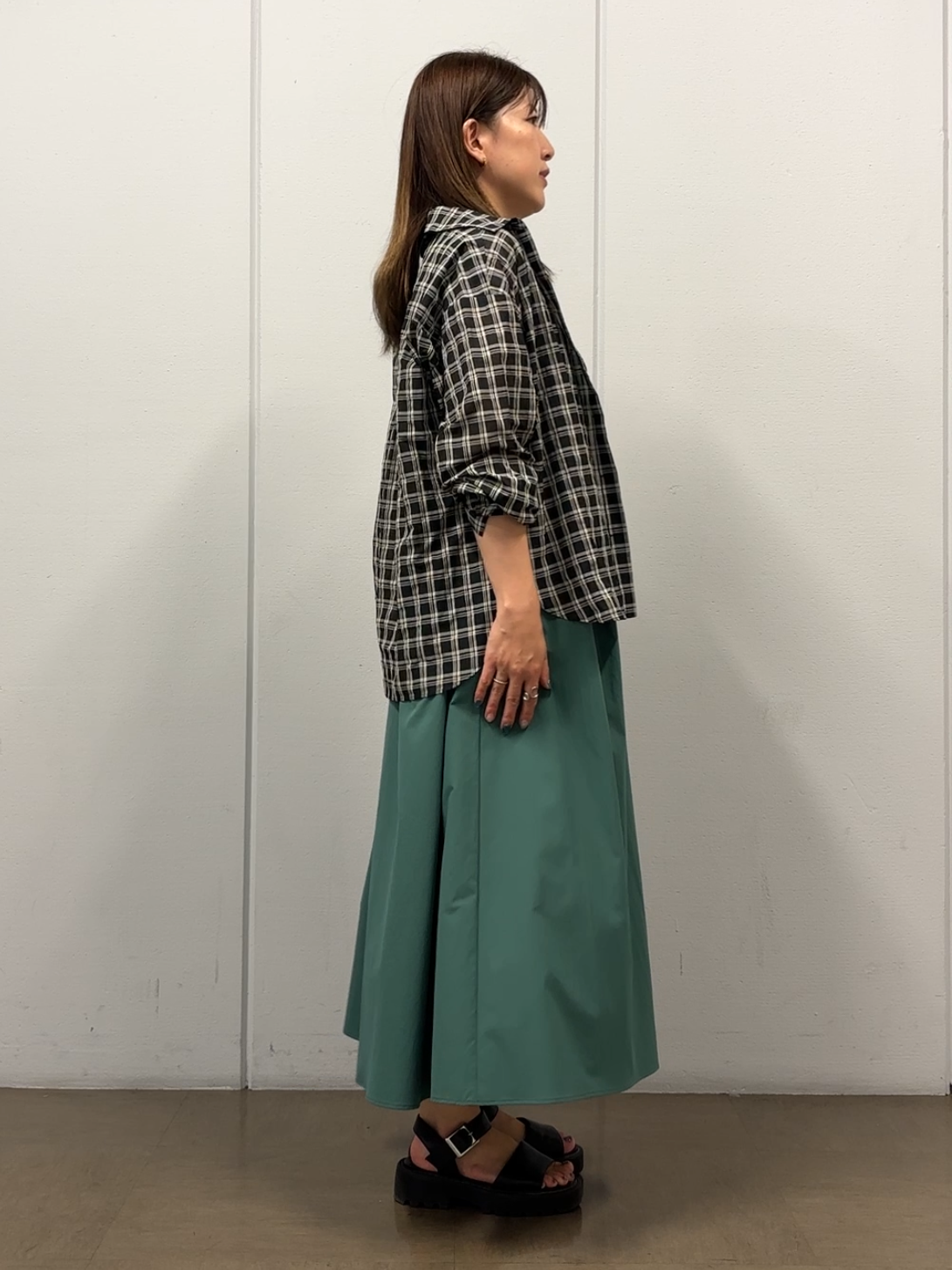 SaKiさんの「UNTITLED｜【接触冷感/UVカット/吸水速乾】Aラインロングワンピース」を使ったコーディネート