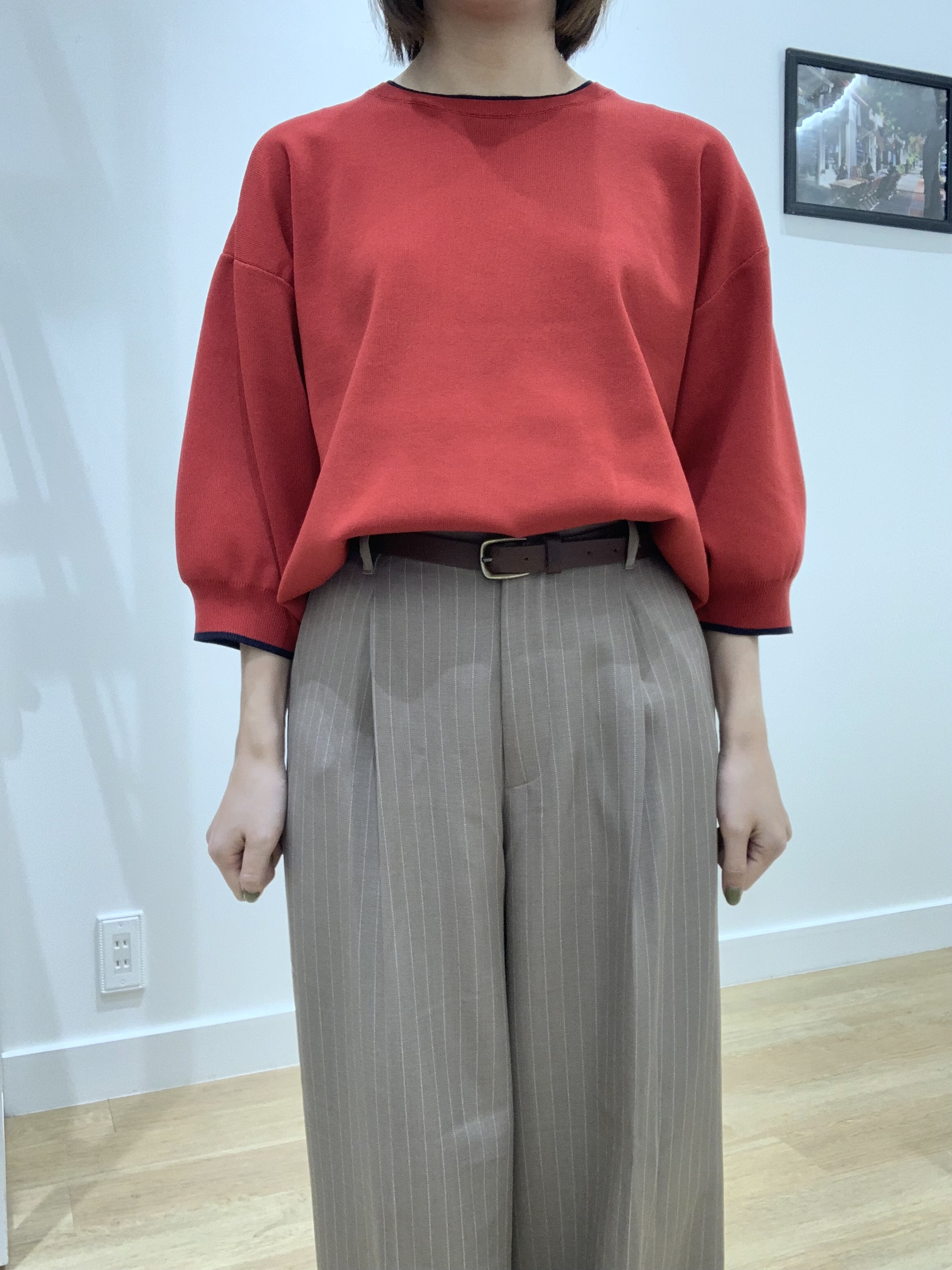 IMARIさんの「Dessin｜ピンストライプストレートパンツ」を使ったコーディネート
