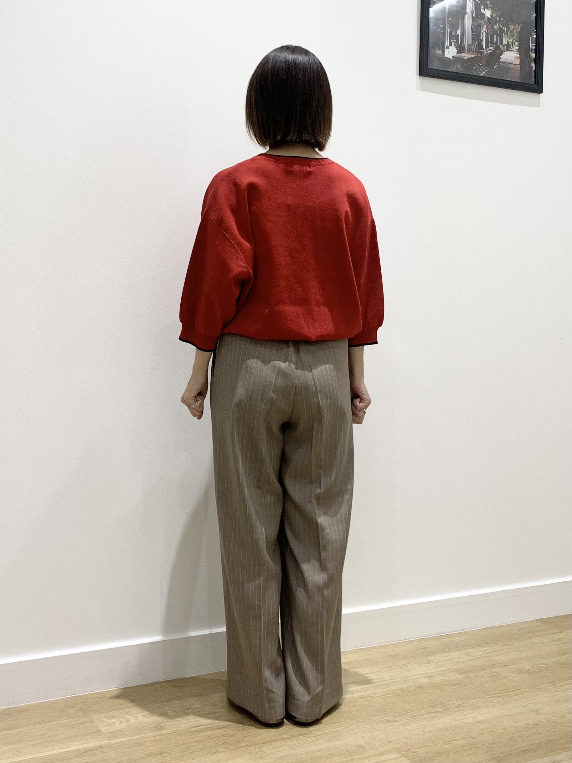 IMARIさんの「Dessin｜ピンストライプストレートパンツ」を使ったコーディネート