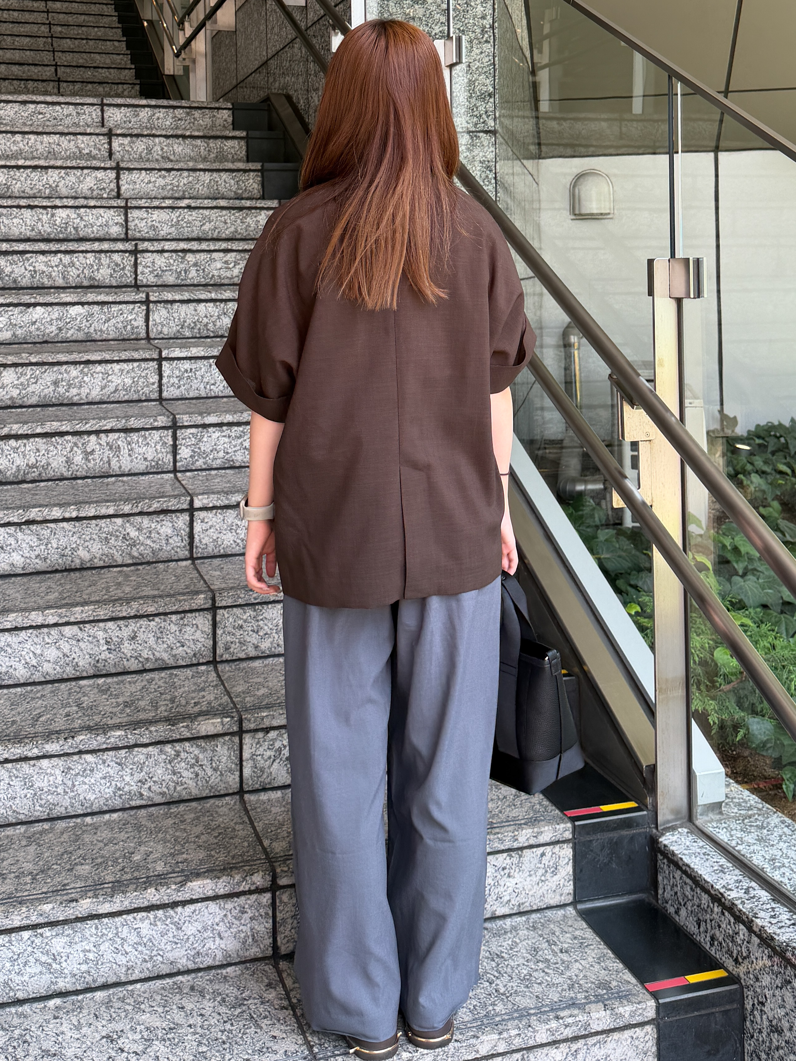 HANNAさんの「OPAQUE.CLIP｜【接触冷感／吸水速乾／通気性】リネンライクジャケット《防シワ／洗濯機OK》」を使ったコーディネート