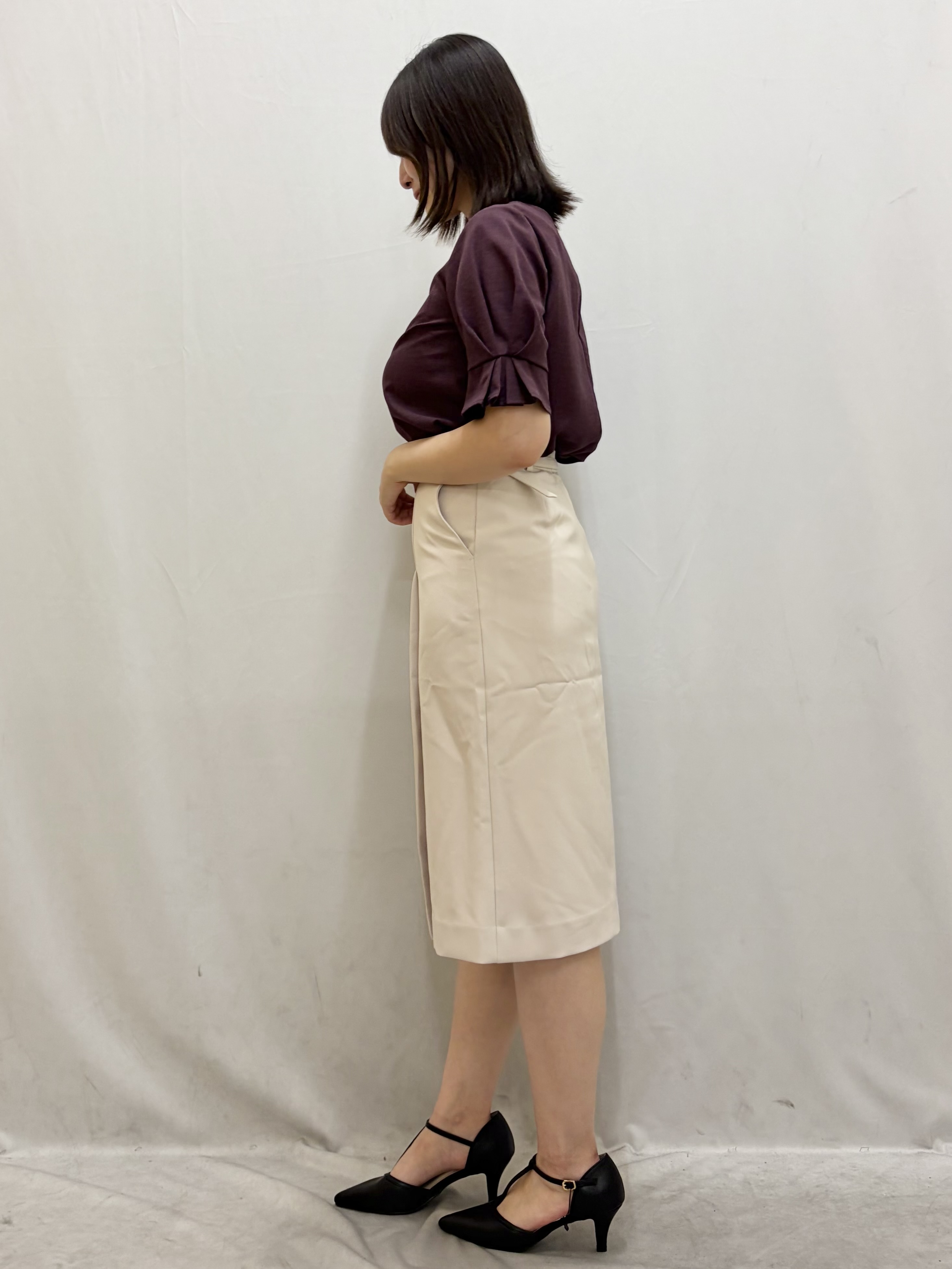 kasumiさんの「index｜【接触冷感／吸水速乾】タックパフスリーブブラウス《防シワ／洗濯機OK／XS～3L／8col》」を使ったコーディネート
