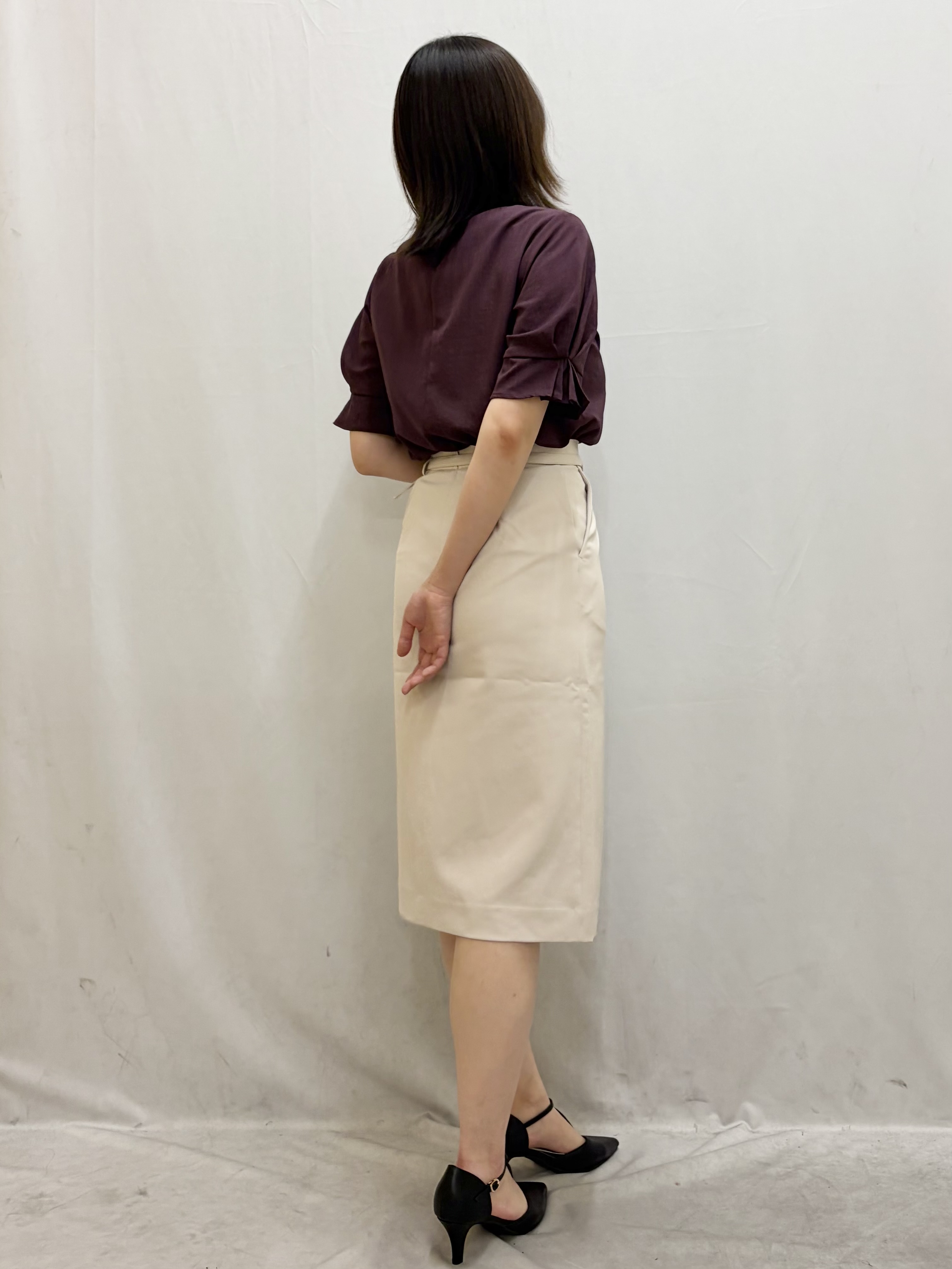 kasumiさんの「index｜【接触冷感／吸水速乾】タックパフスリーブブラウス《防シワ／洗濯機OK／XS～3L／8col》」を使ったコーディネート