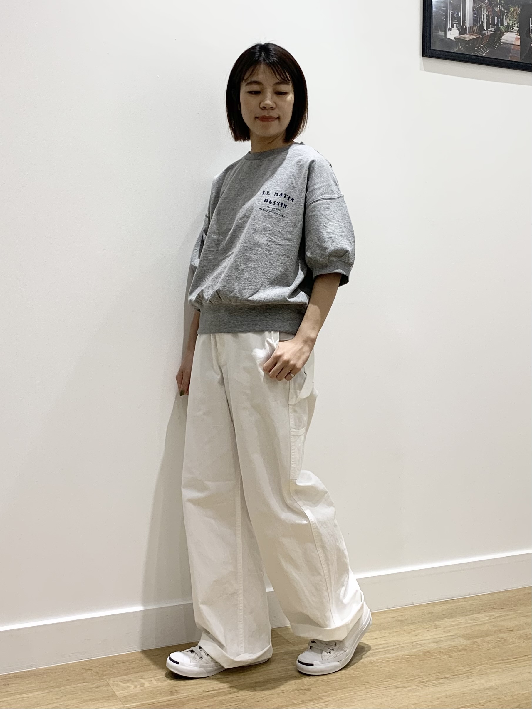 IMARIさんの「Dessin｜ハーフスリーブロゴプルオーバー」を使ったコーディネート