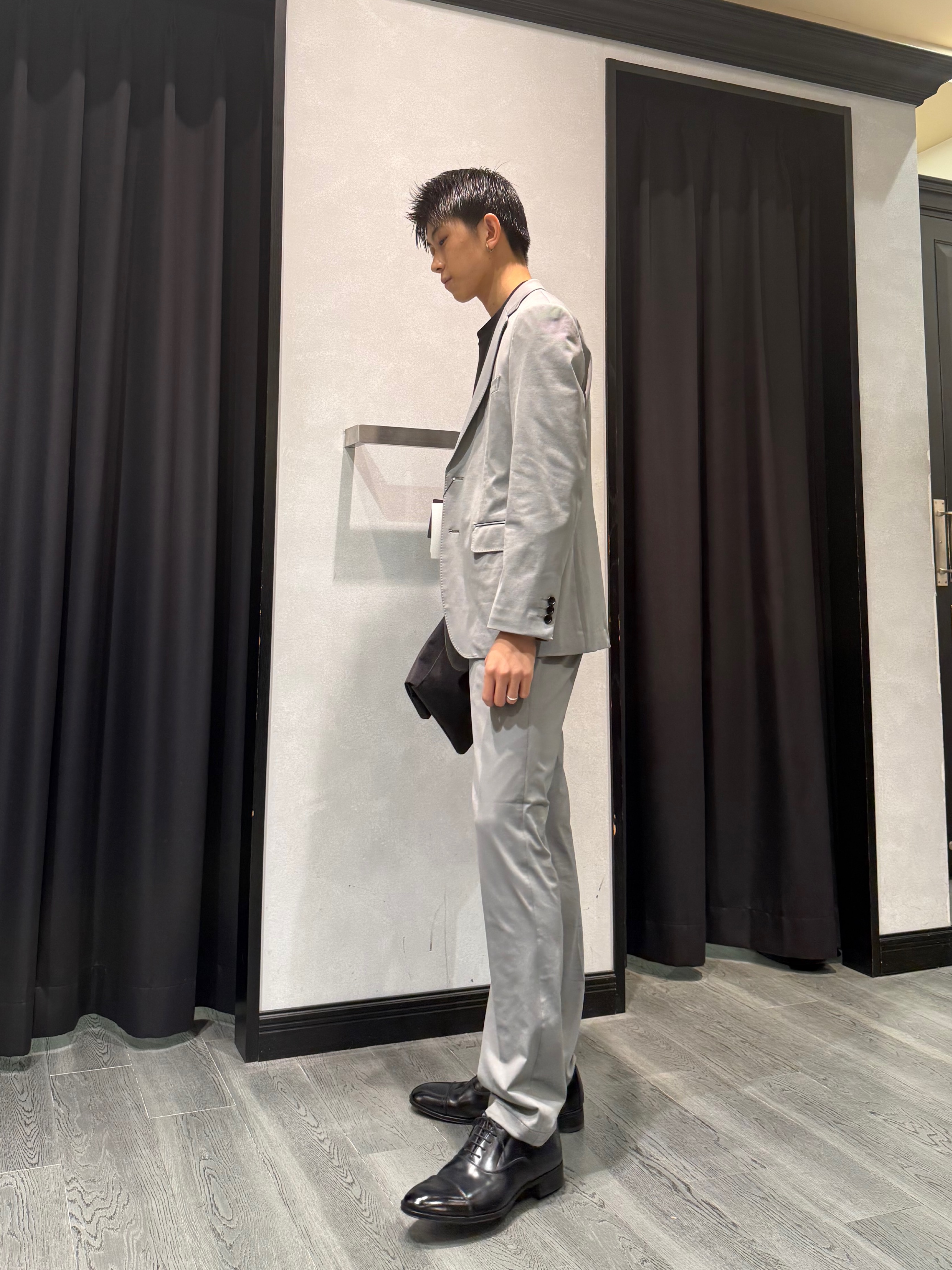 uekuboさんの「TAKEO KIKUCHI｜【360&deg;ストレッチ／軽量】None Of Stress ライト ジャケット（セットアップ対応）」を使ったコーディネート
